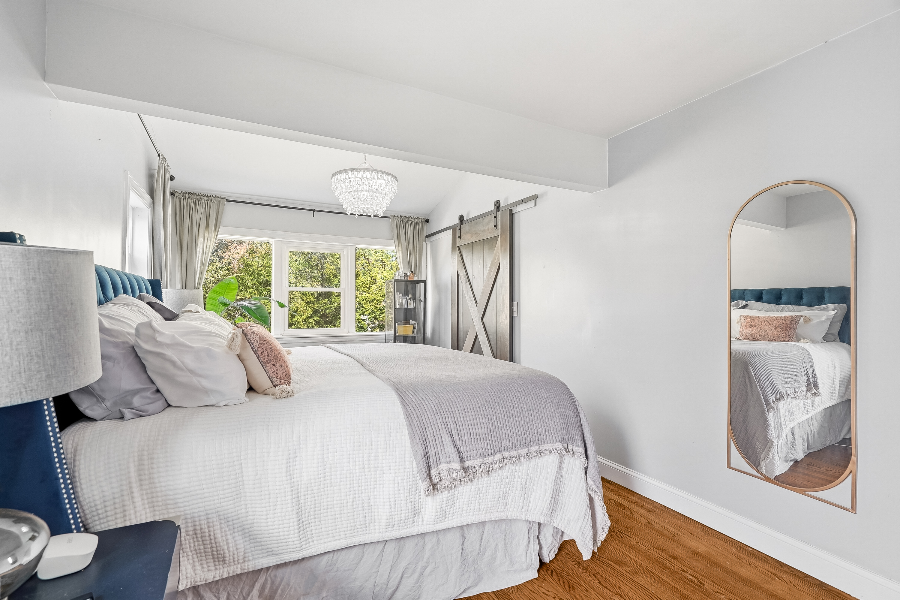  Adorable Cape Colonial in Manor Woods - 物件實景