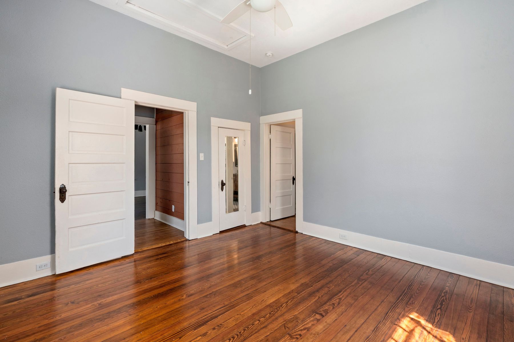  Charming Folk Victorian in Dignowity Hill - 物件實景