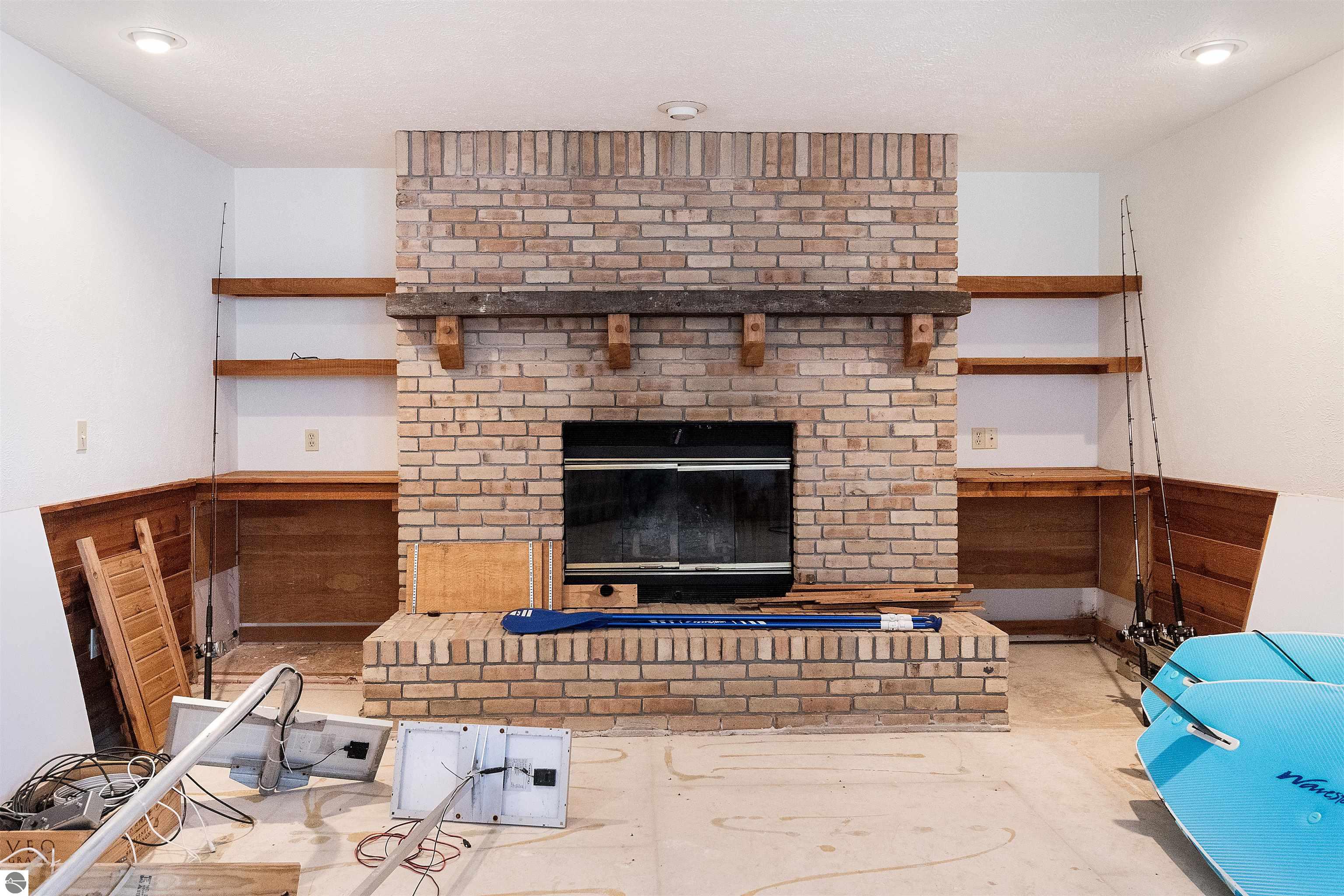 Traverse City, Michigan, 49686, United States, 5 Bedrooms Bedrooms, ,4 BathroomsBathrooms,Residential,For Sale,1770501