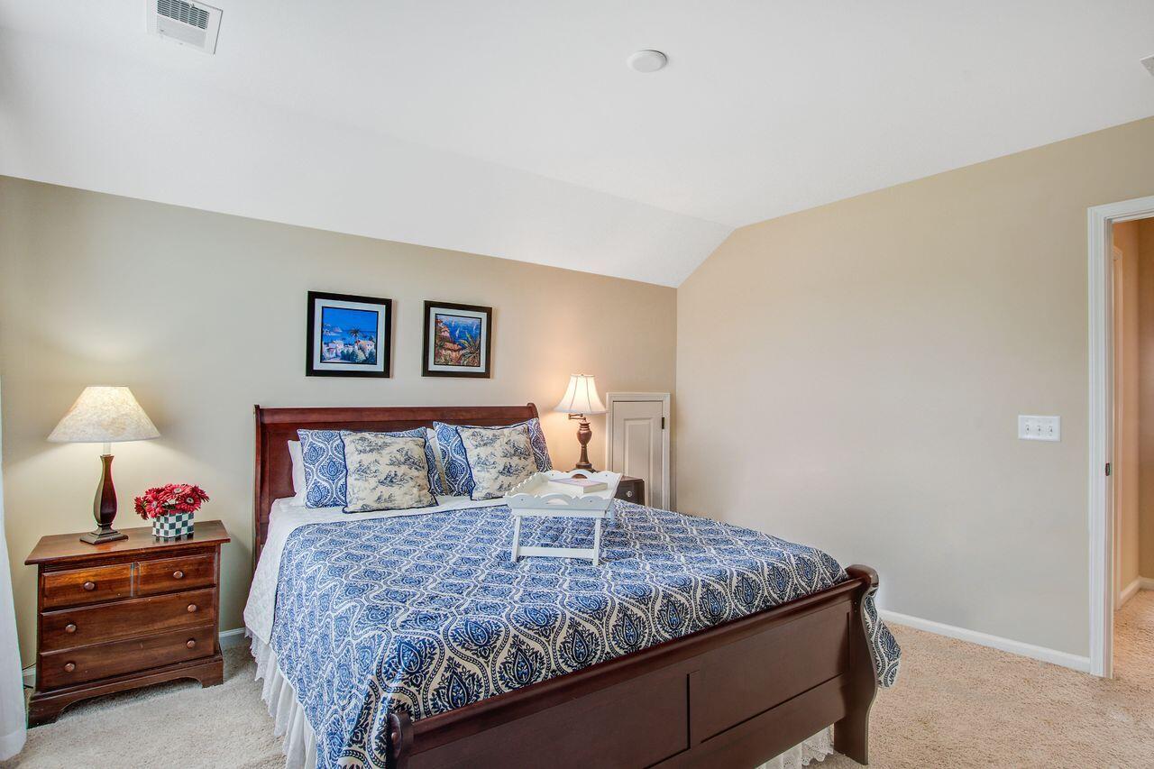 Summerville, South Carolina, 29483, United States, 3 Bedrooms Bedrooms, ,3 BathroomsBathrooms,Residential,For Sale,1907544