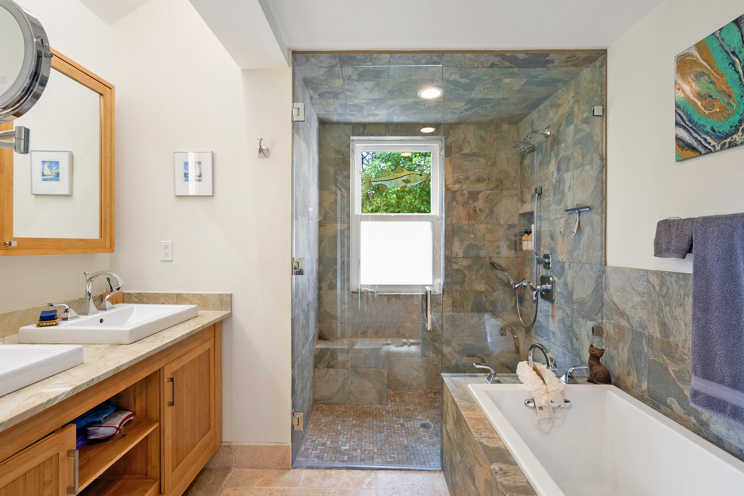 Islamorada, Florida, 33036, United States, 3 Bedrooms Bedrooms, ,3 BathroomsBathrooms,Residential,For Sale,1857577