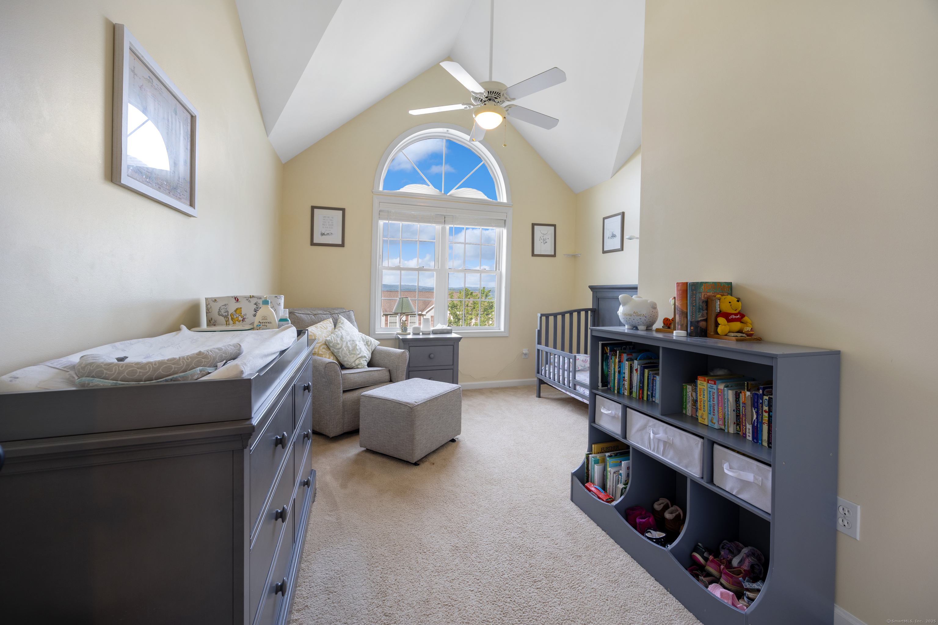 Naugatuck, Connecticut, 06770, United States, 4 Bedrooms Bedrooms, ,3 BathroomsBathrooms,Residential,For Sale,1938960