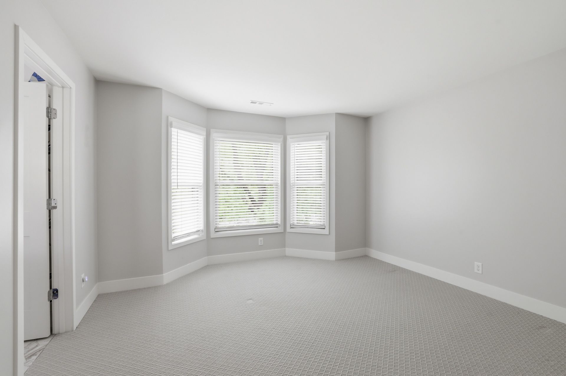  Renovated Townhome with Panoramic Views of Cedar Lake - 物件實景
