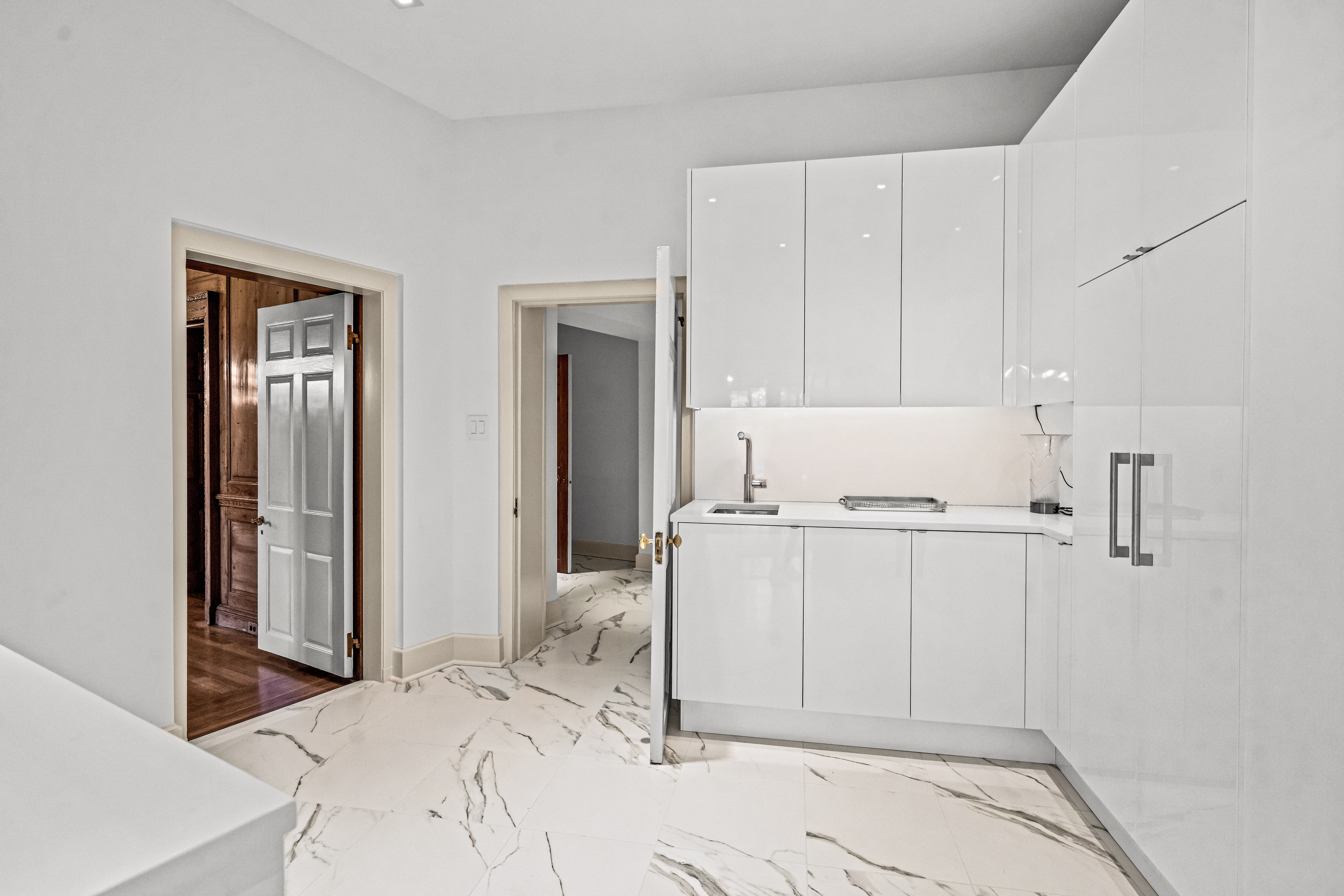  220 Ravenscliff Road, Saint Davids, PA 19087 - 物件實景