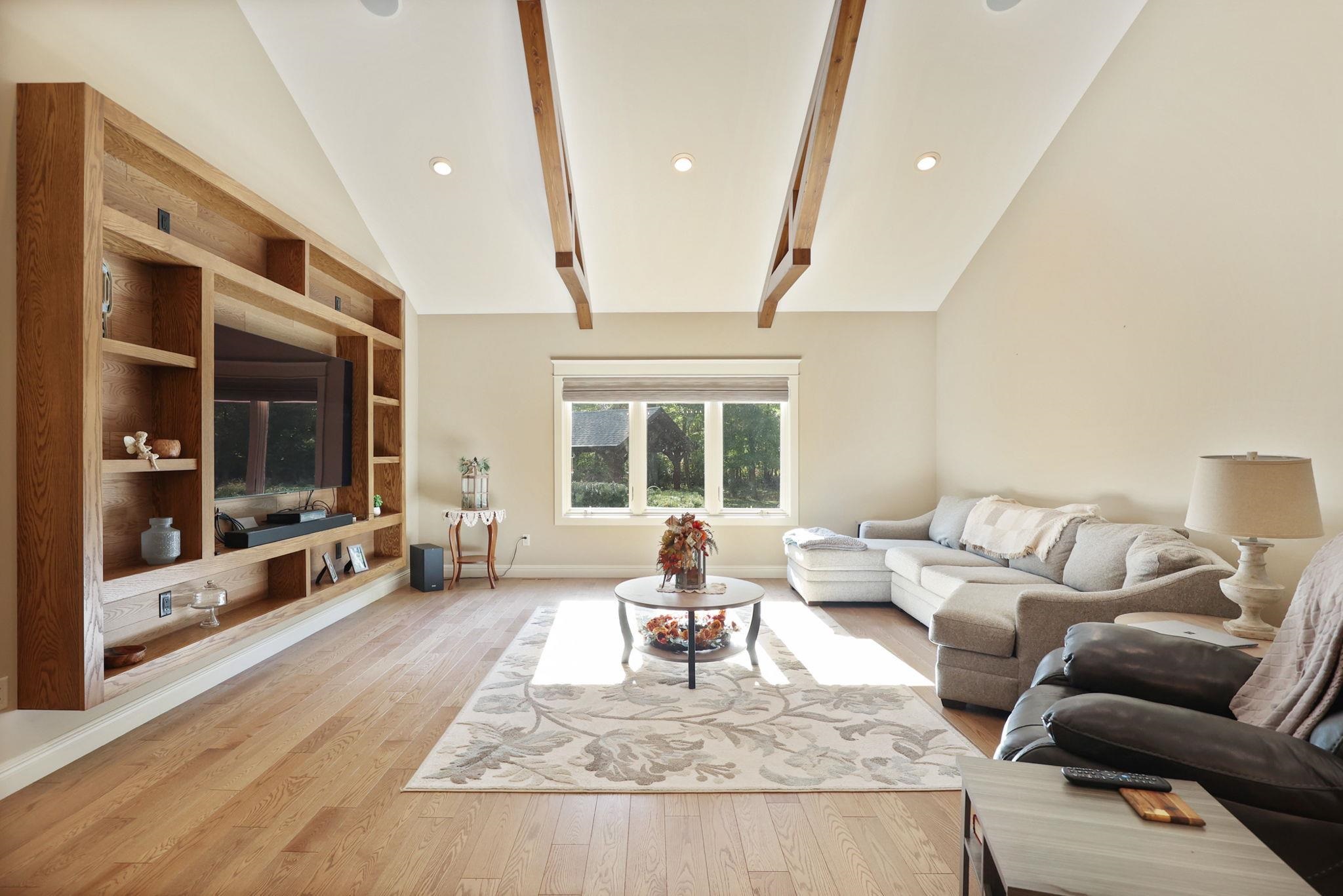 Birch Run, Michigan, 48415, United States, 3 Bedrooms Bedrooms, ,5 BathroomsBathrooms,Residential,For Sale,1977323