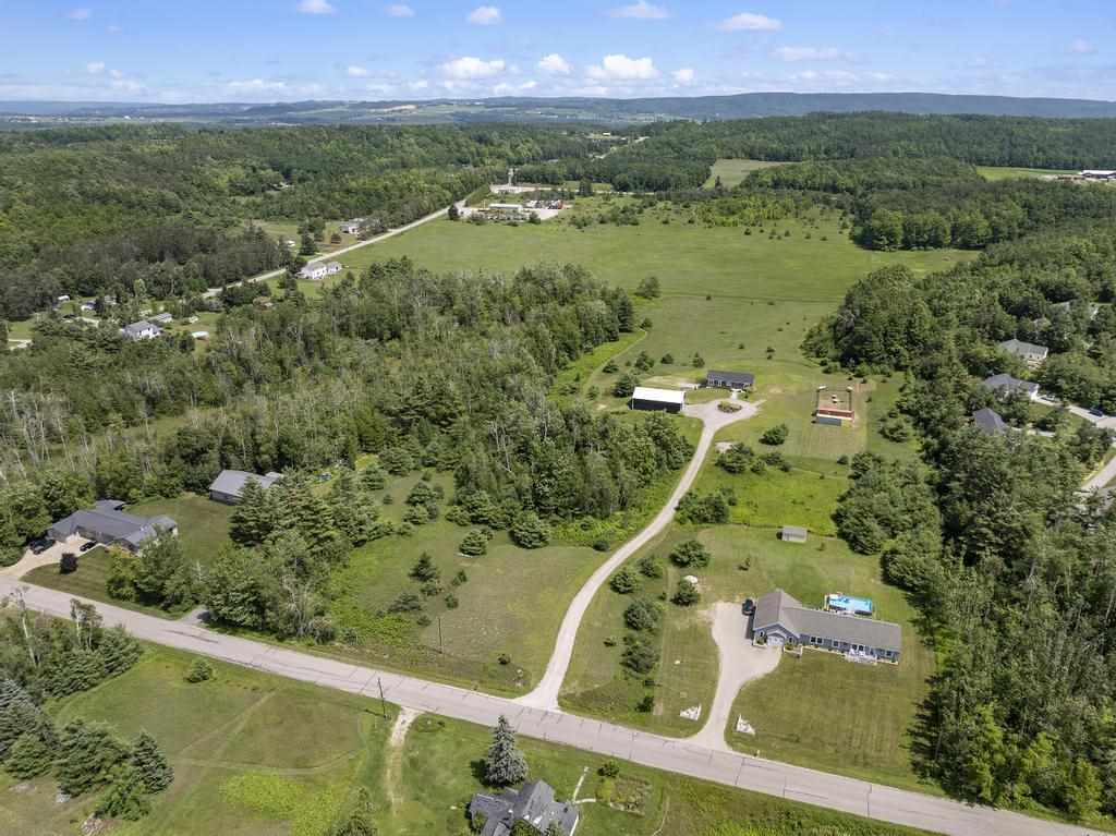 Petoskey, Michigan, 49770, United States, 4 Bedrooms Bedrooms, ,3 BathroomsBathrooms,Residential,For Sale,1906995