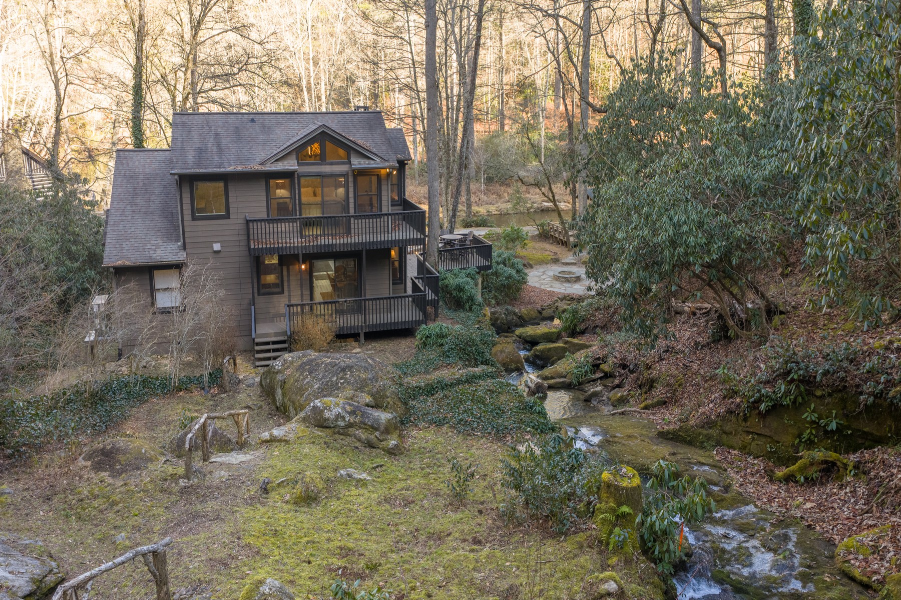  390 Gantes Gulch Road - 物件實景