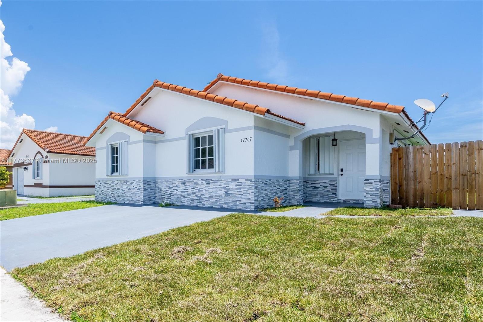 Miami, Florida, 33177, United States, 3 Bedrooms Bedrooms, ,2 BathroomsBathrooms,Residential,For Sale,1754323