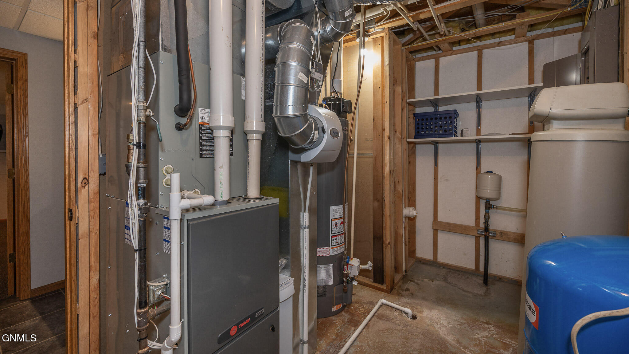 Center, North Dakota, 58530, United States, 4 Bedrooms Bedrooms, ,3 BathroomsBathrooms,Residential,For Sale,1982798