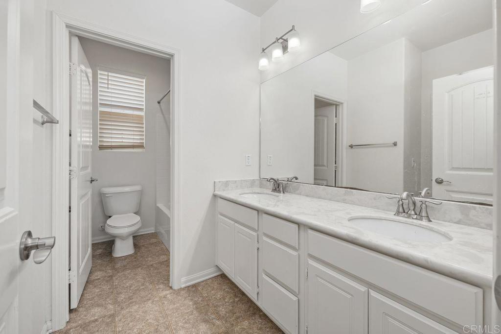 Chula Vista, California, 91913, United States, 4 Bedrooms Bedrooms, ,4 BathroomsBathrooms,Residential,For Sale,1902532