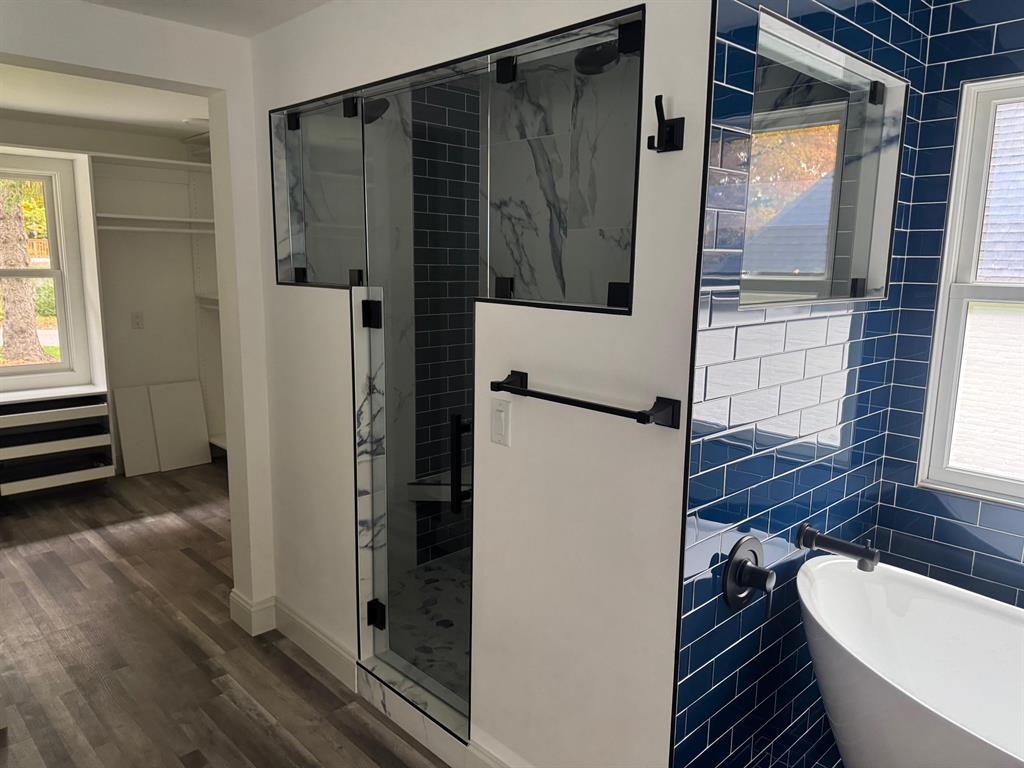 Madison, Wisconsin, 53704, United States, 4 Bedrooms Bedrooms, ,5 BathroomsBathrooms,Residential,For Sale,1973906