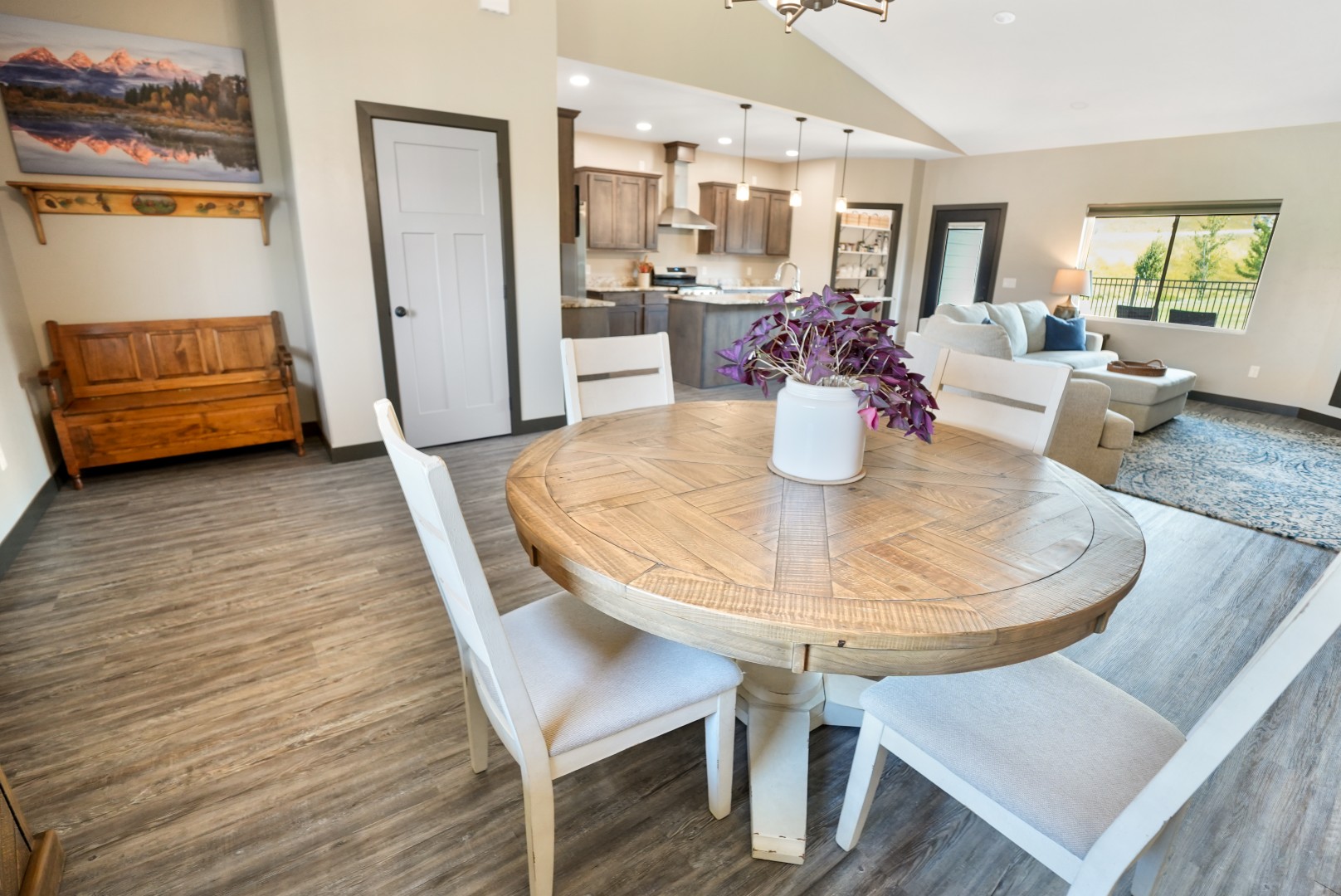 Spearfish, South Dakota, 57783, United States, 3 Bedrooms Bedrooms, ,2 BathroomsBathrooms,Residential,For Sale,1975392