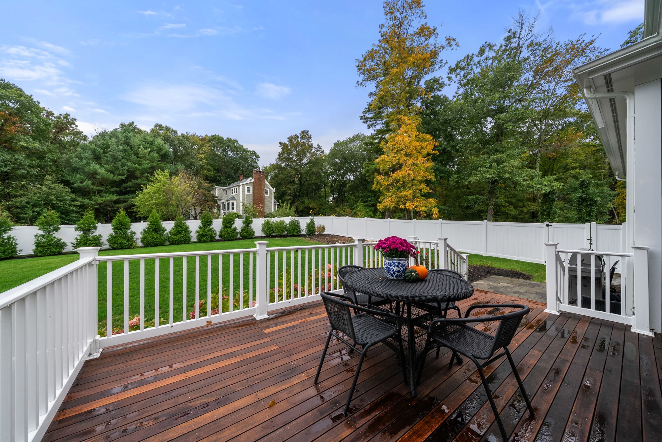  446 Westfield Street, Dedham, MA, 02026 - 物件實景