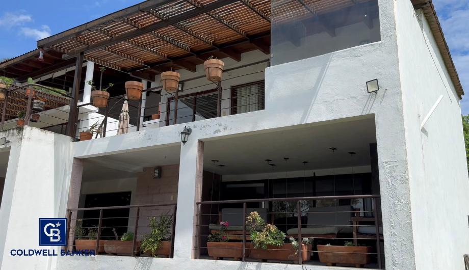 Valle de Bravo, Estado de México, 51200, Mexico, 4 Bedrooms Bedrooms, ,7 BathroomsBathrooms,Residential,For Sale,1721851