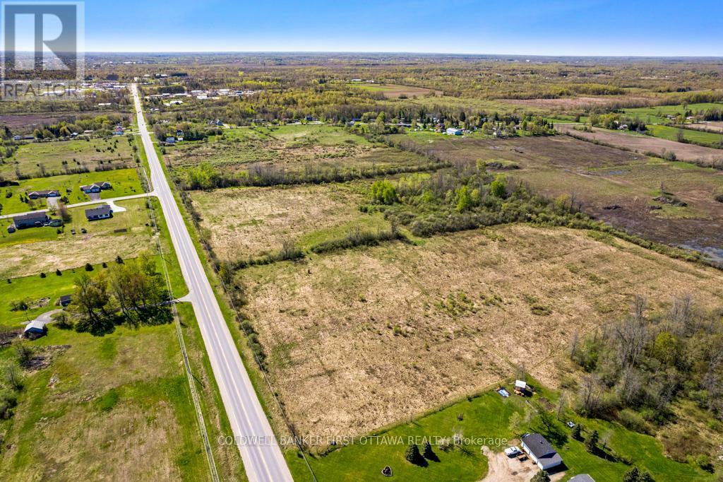 TAY VALLEY, Ontario, K7H 3C9, CA, ,Residential,For Sale,1867366