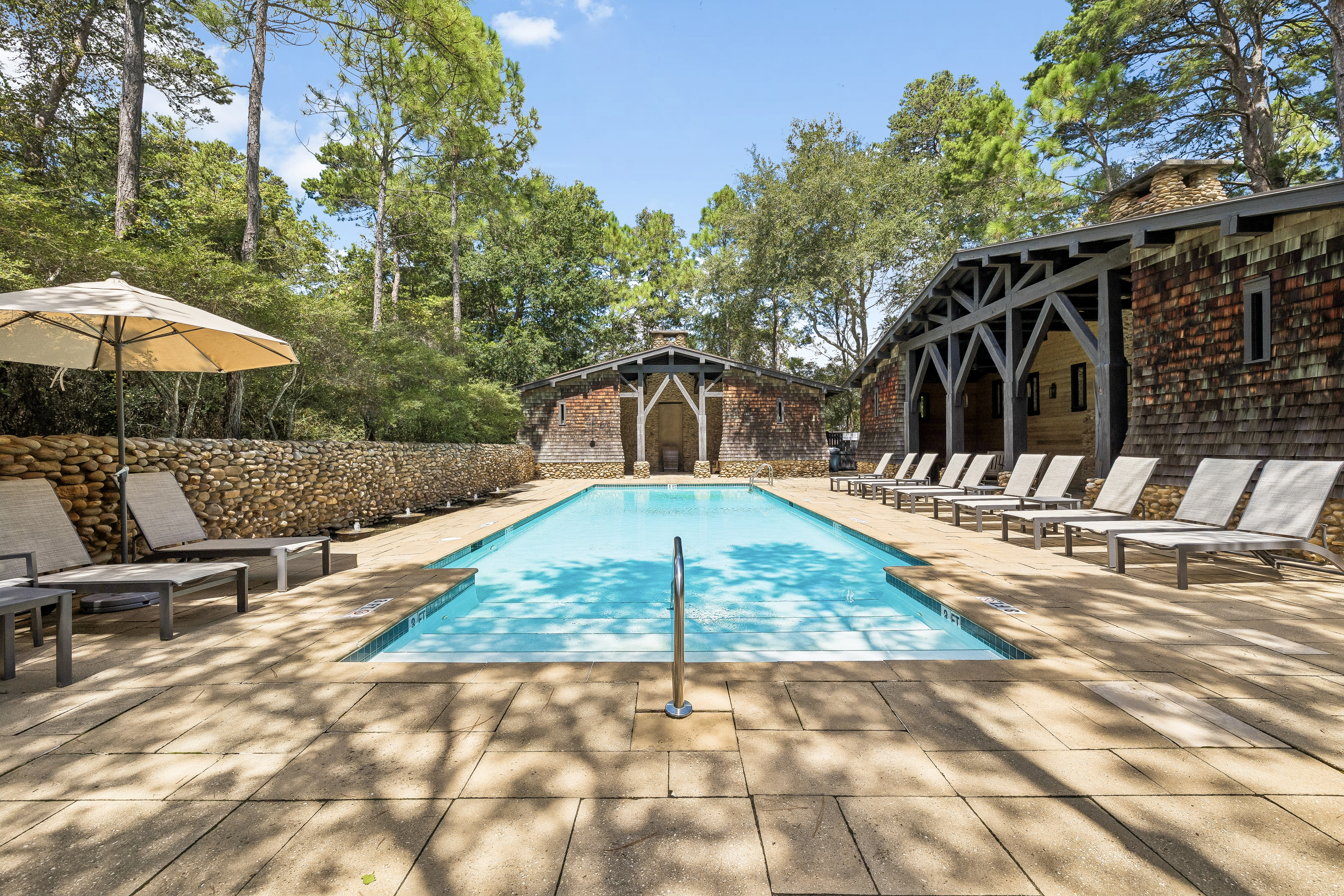  Custom Home With Private Carriage House In Gated 30A Neighborhood - 物件實景