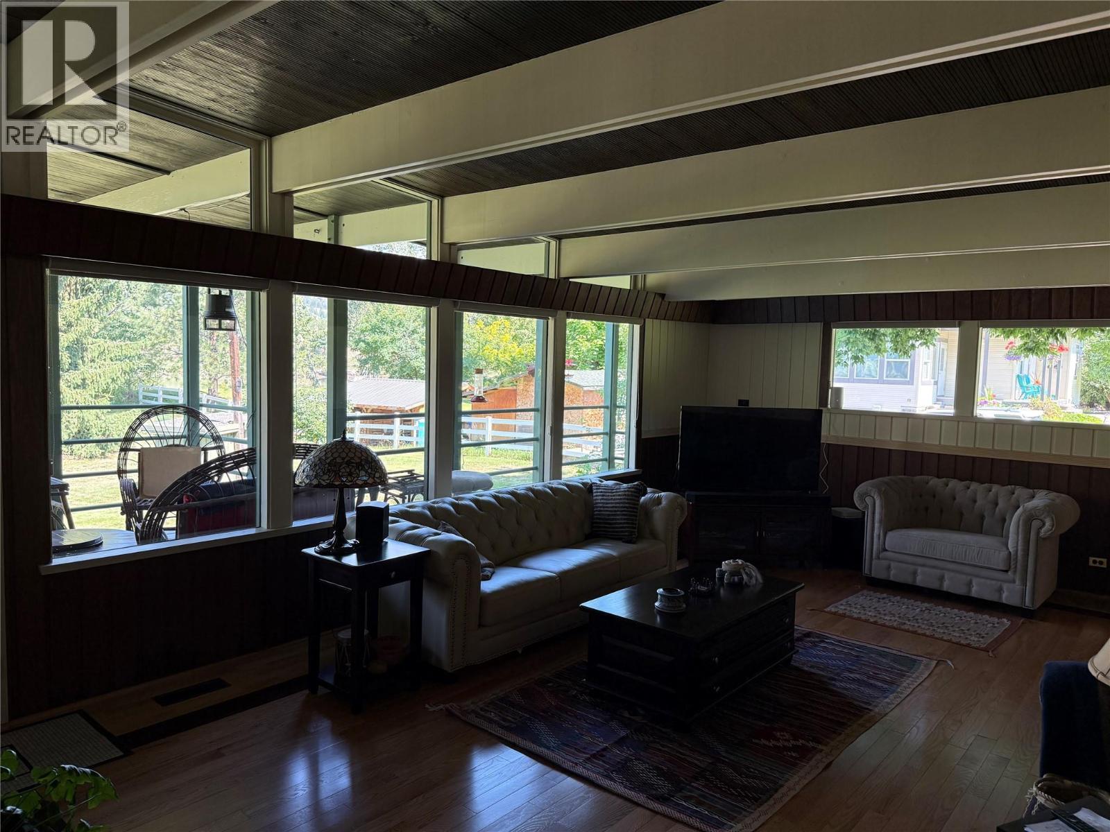 KAMLOOPS, British Columbia, V2H 1M4, CA, 5 Bedrooms Bedrooms, ,2 BathroomsBathrooms,Residential,For Sale,1912088