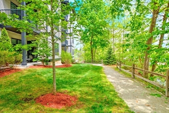 Chelmsford, Massachusetts, 01824, United States, 2 Bedrooms Bedrooms, ,2 BathroomsBathrooms,Residential,For Sale,1943275
