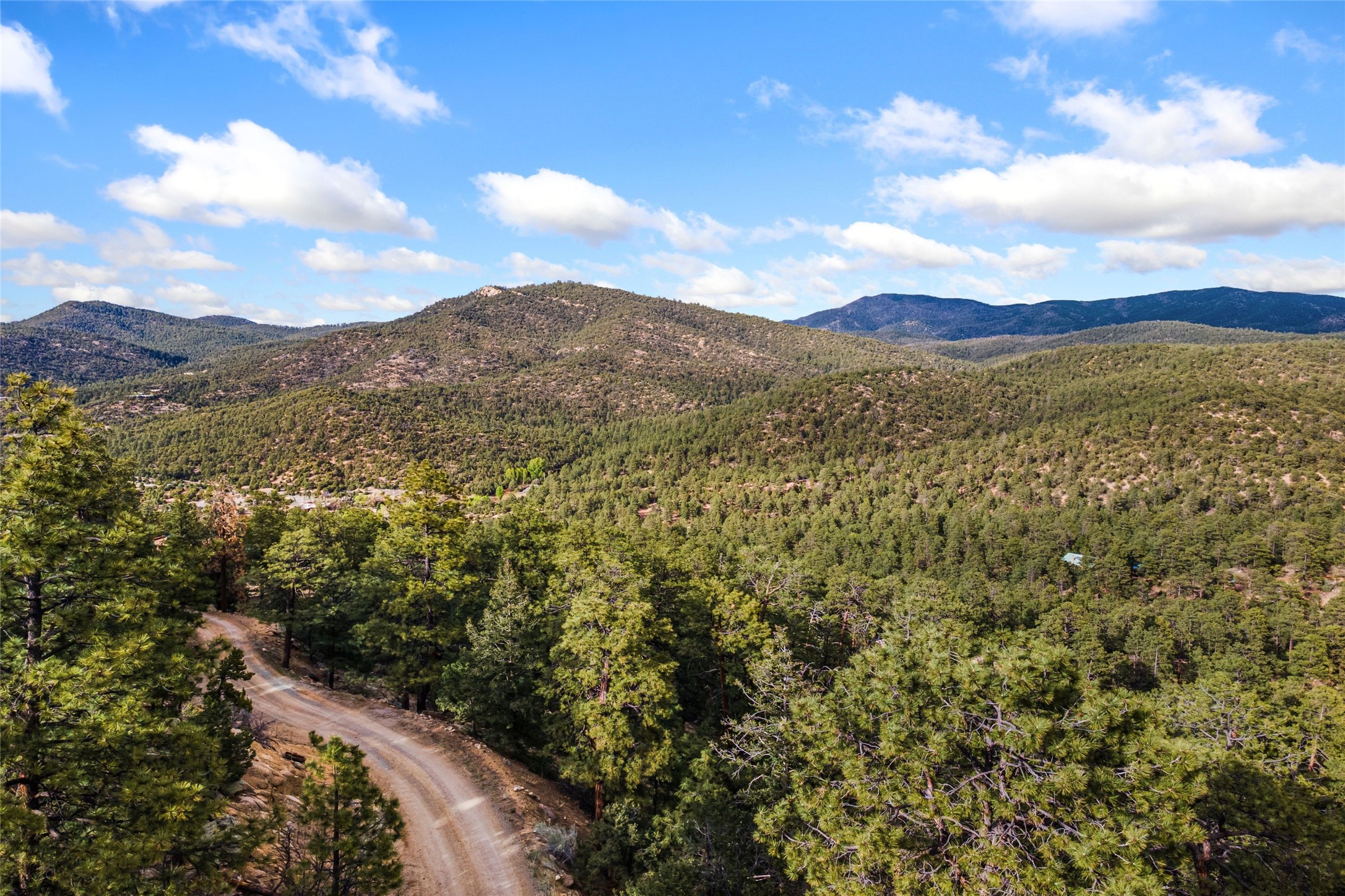  57 Mountain Top Rd - 物件實景