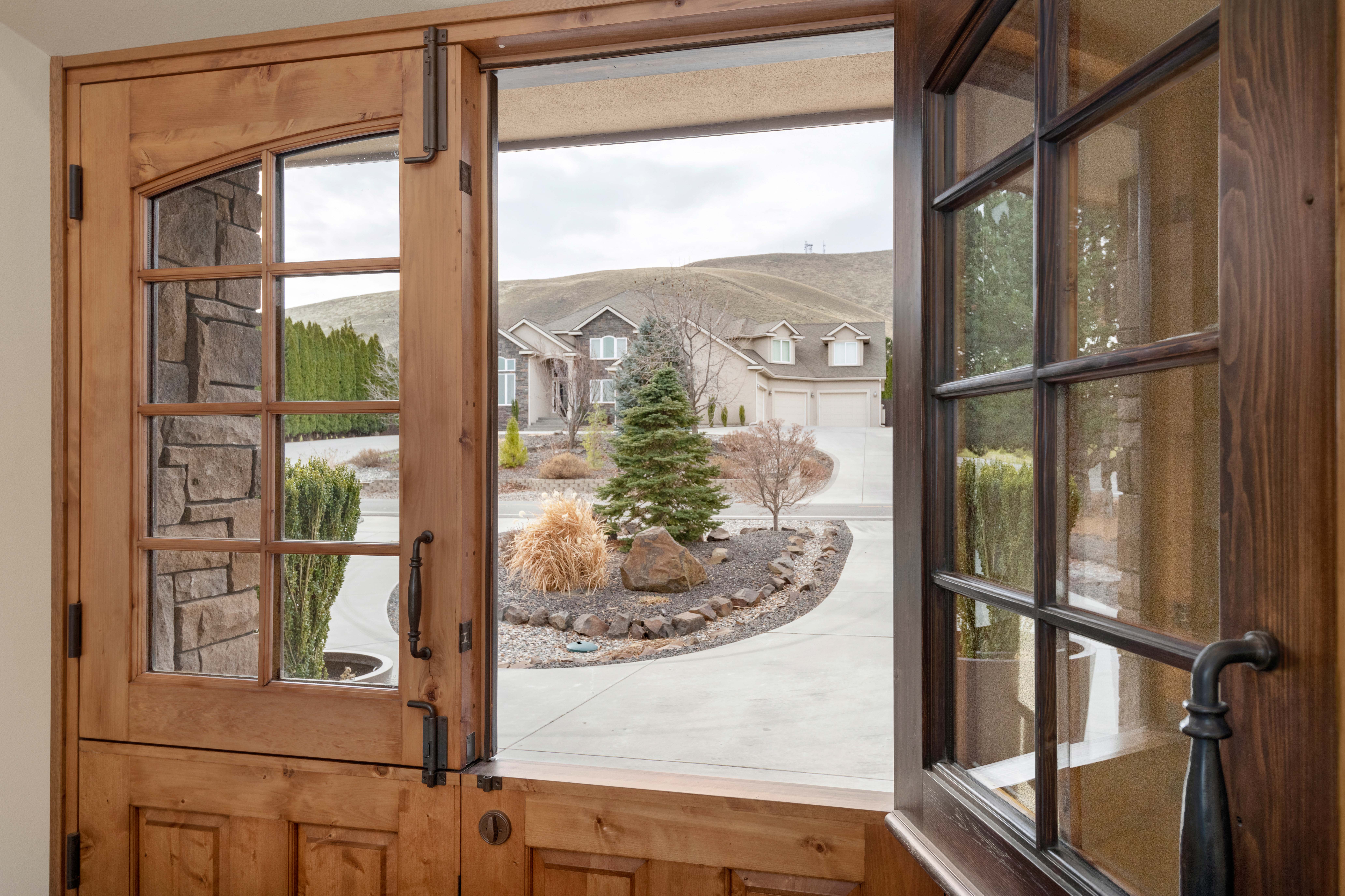  Quality Custom Home - 物件實景