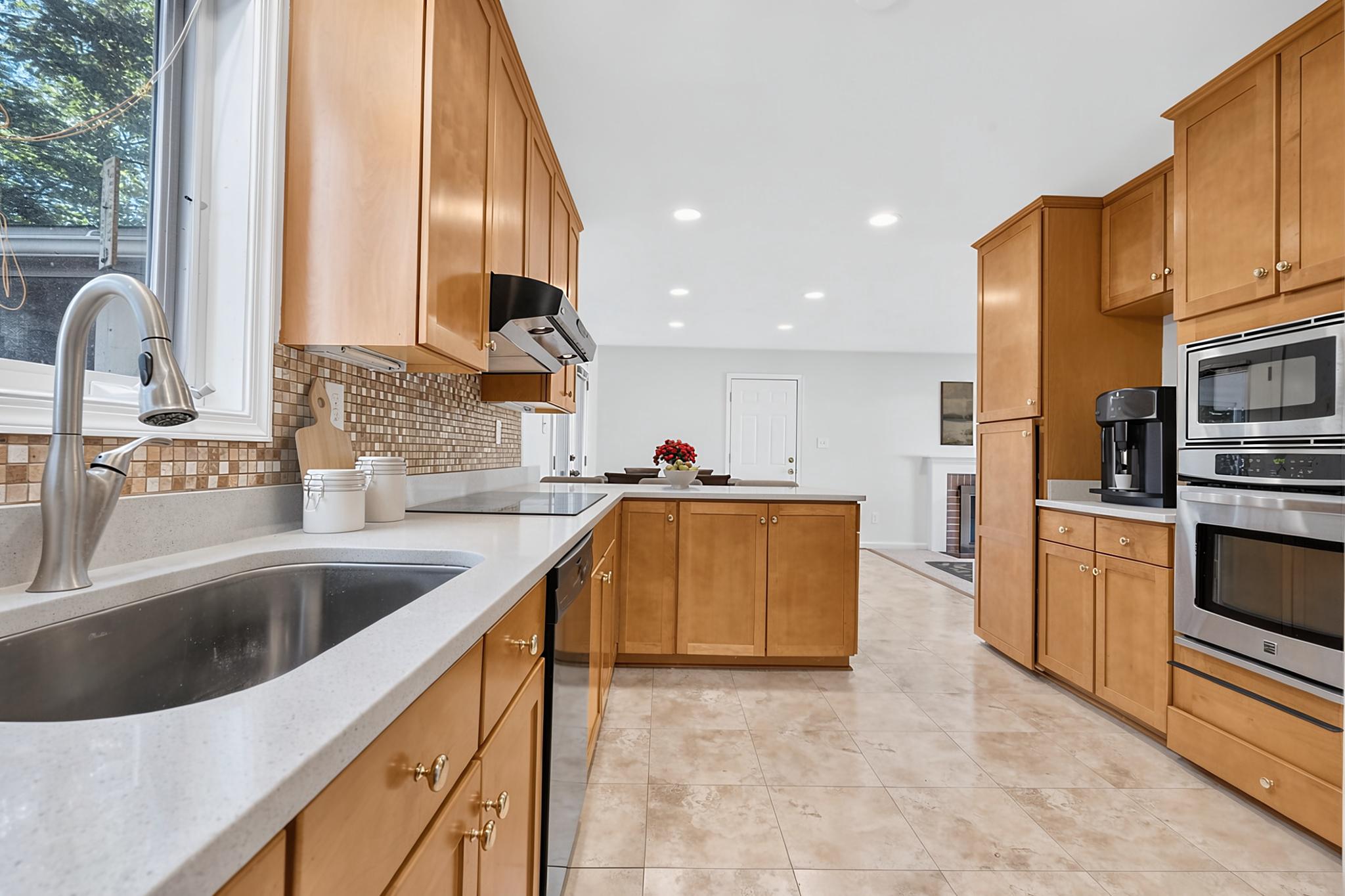  6905 Huntsman Boulevard, Springfield, VA, 22153 - 物件實景