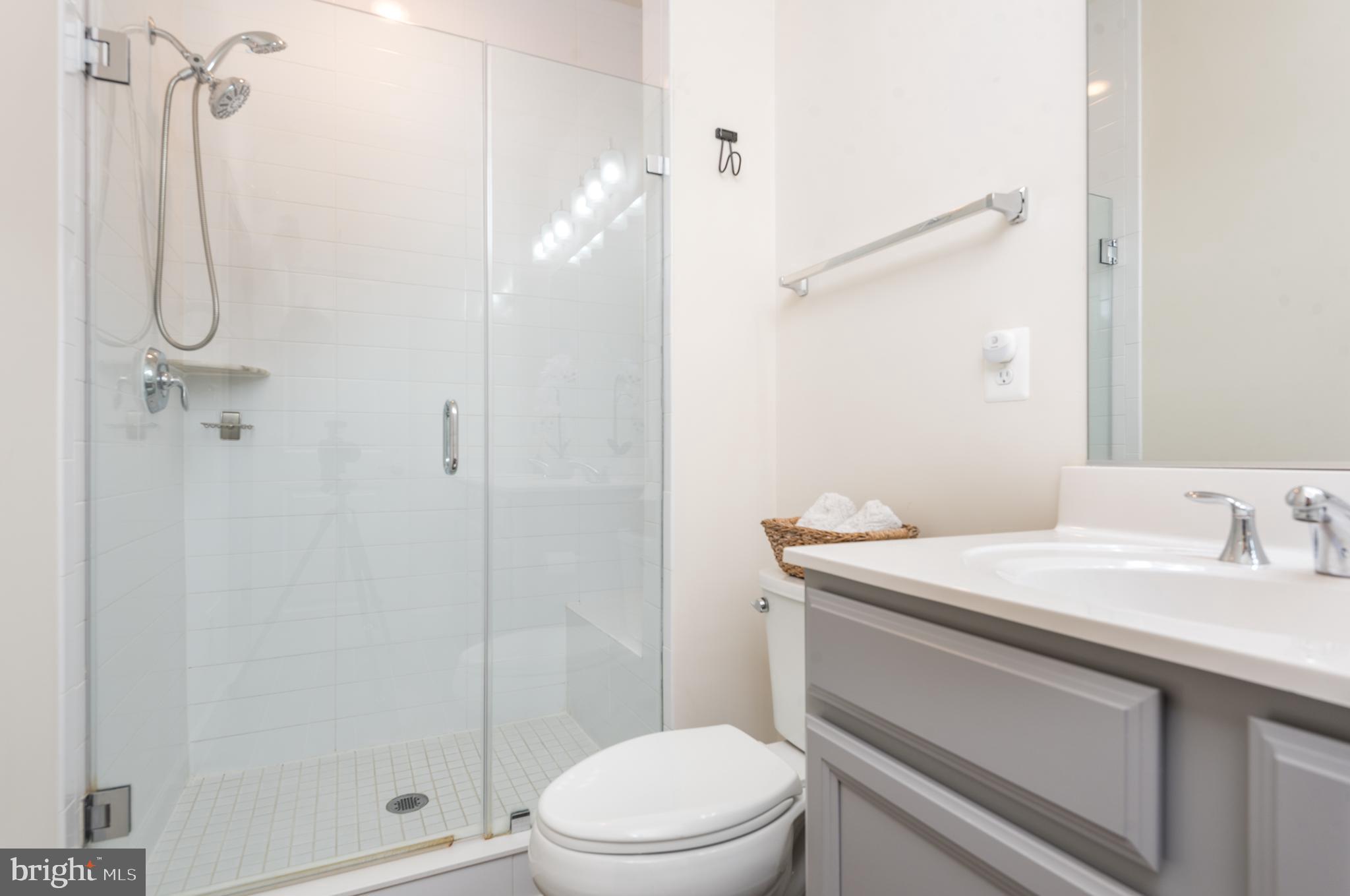 Haymarket, Virginia, 20169, United States, 4 Bedrooms Bedrooms, ,4 BathroomsBathrooms,Residential,For Sale,1980025