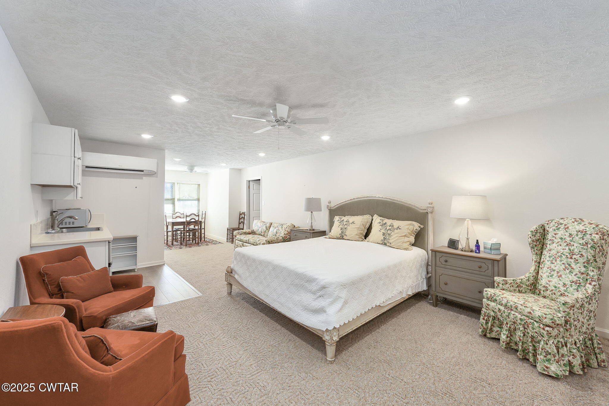 Jackson, Tennessee, 38305, United States, 4 Bedrooms Bedrooms, ,4 BathroomsBathrooms,Residential,For Sale,1991203