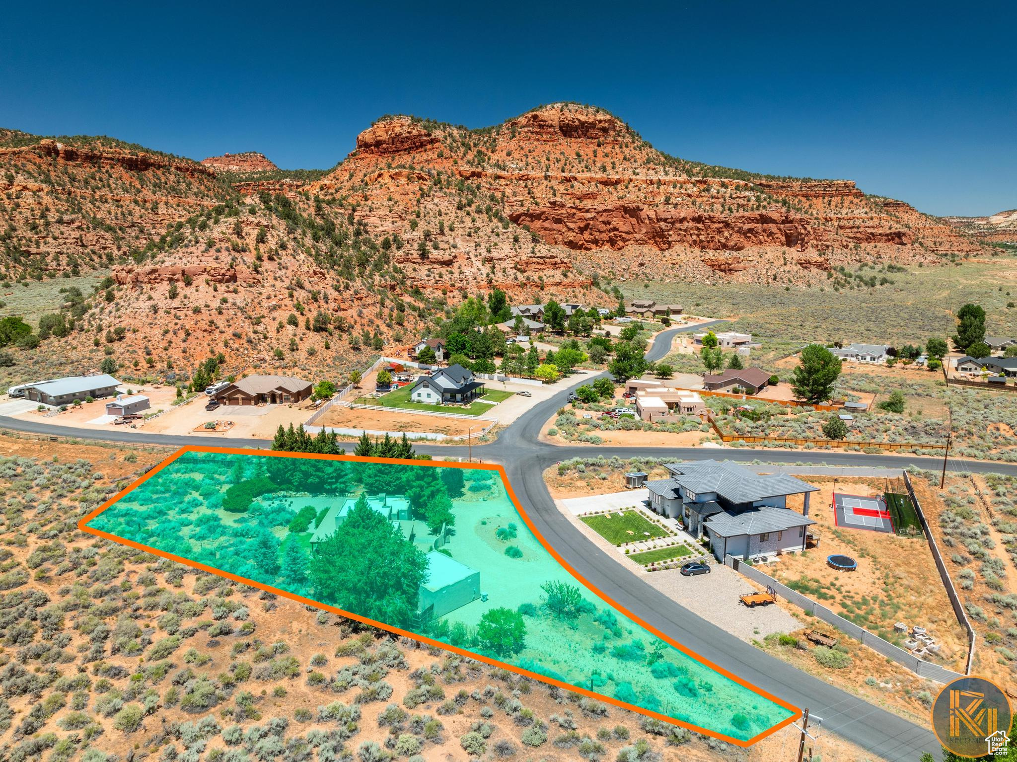 Kanab, Utah, 84741, United States, 2 Bedrooms Bedrooms, ,3 BathroomsBathrooms,Residential,For Sale,1903679