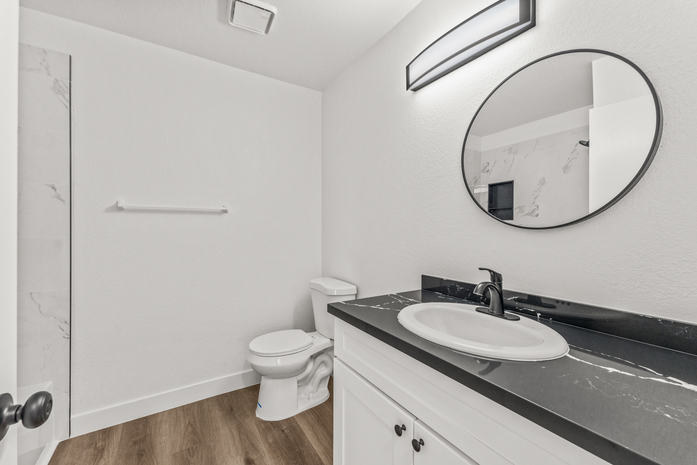 Lake Elsinore, California, 92530, United States, 4 Bedrooms Bedrooms, ,3 BathroomsBathrooms,Residential,For Sale,2005487