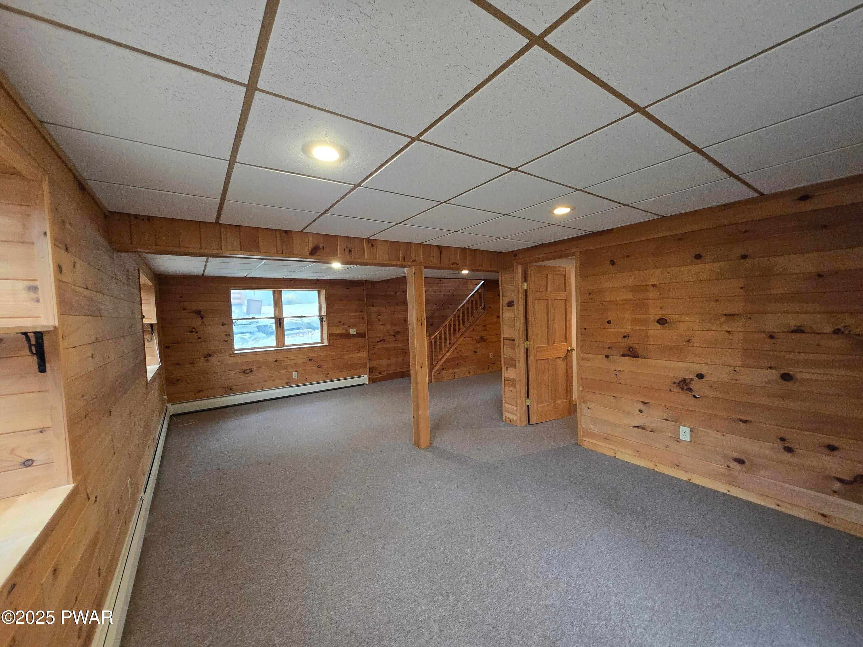 Lords Valley, Pennsylvania, 18428, United States, 5 Bedrooms Bedrooms, ,4 BathroomsBathrooms,Residential,For Sale,1977251