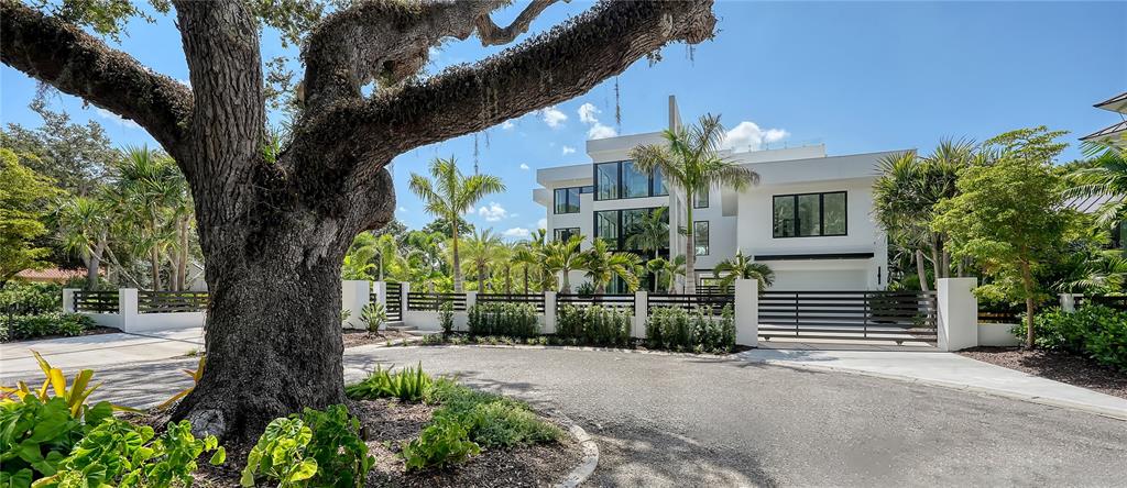 Sarasota, Florida, 34239, United States, 5 Bedrooms Bedrooms, ,8 BathroomsBathrooms,Residential,For Sale,1991570