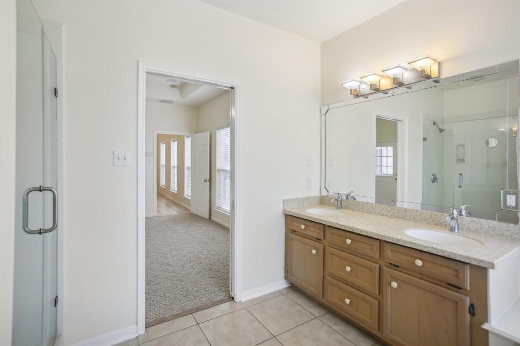 1418 Magnolia Bend W, Baytown, Texas, 77523, United States, 3 Bedrooms Bedrooms, ,3 BathroomsBathrooms,Residential,For Sale,1418 Magnolia Bend W,1616433