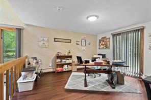 East Greenwich, Rhode Island, 02818, United States, 3 Bedrooms Bedrooms, ,3 BathroomsBathrooms,Residential,For Sale,1920321