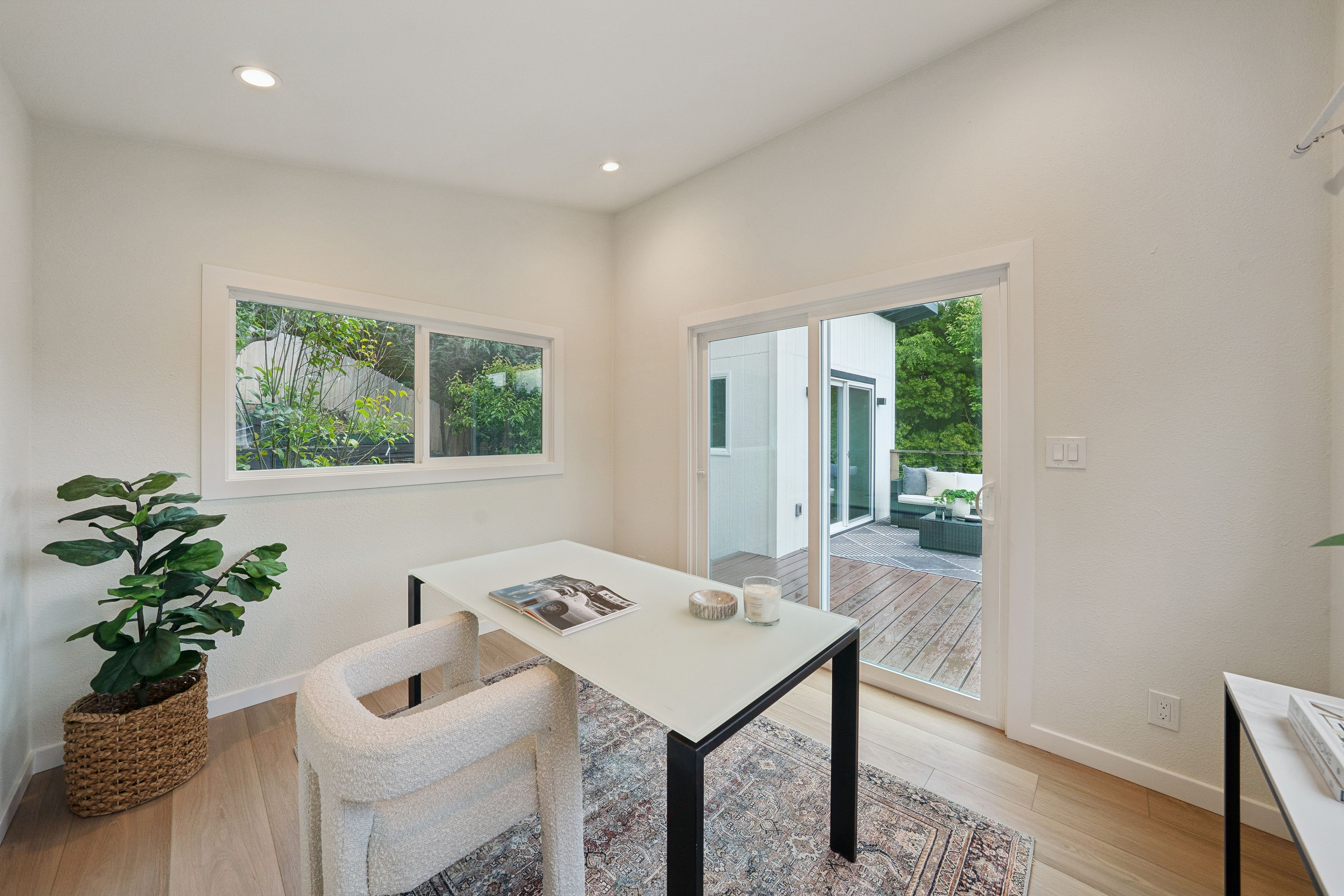  Contemporary San Mateo Single Story Remodeled in 2023 - 物件實景