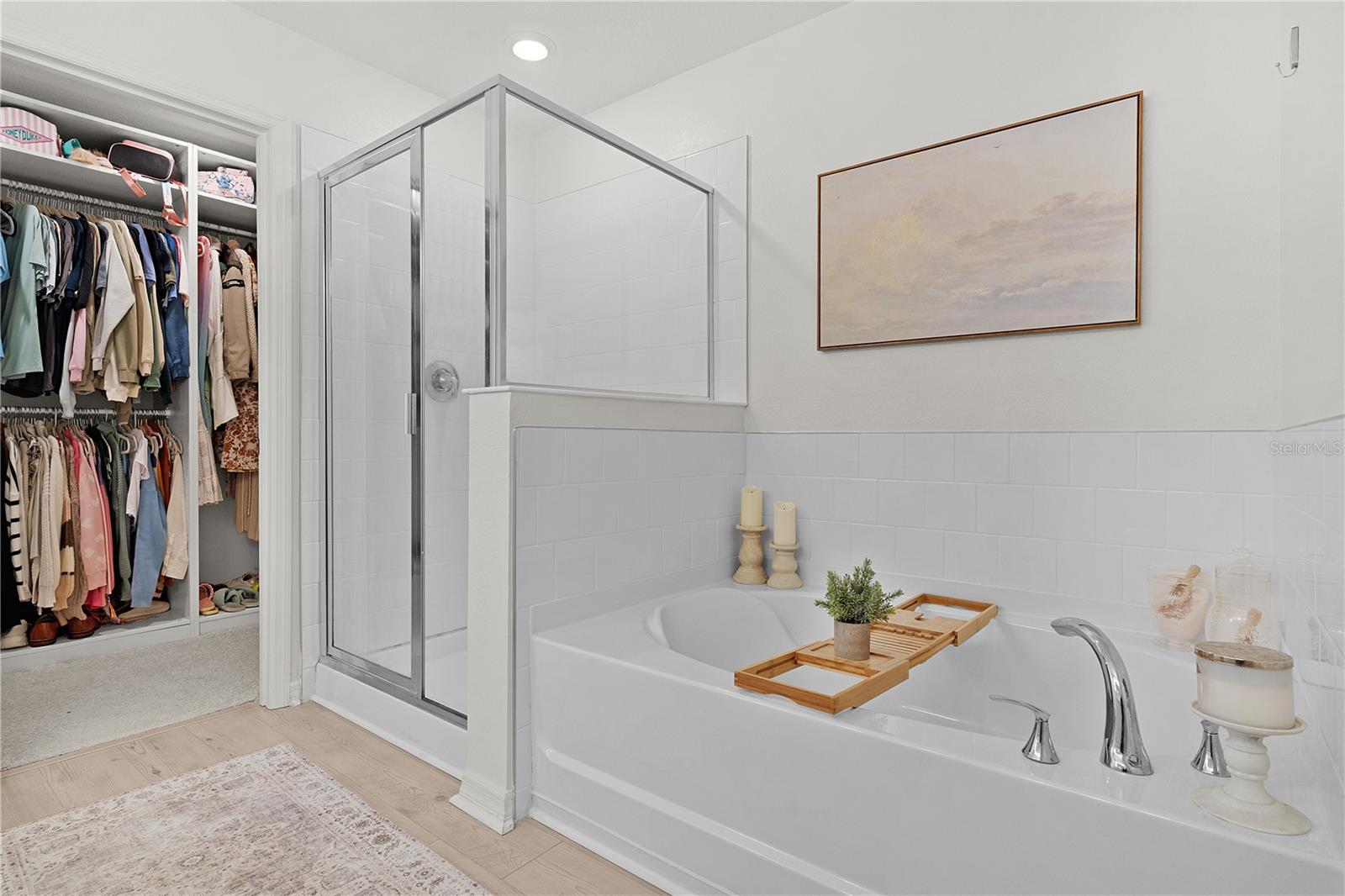 CLERMONT, Florida, 34714, United States, 3 Bedrooms Bedrooms, ,3 BathroomsBathrooms,Residential,For Sale,1901487