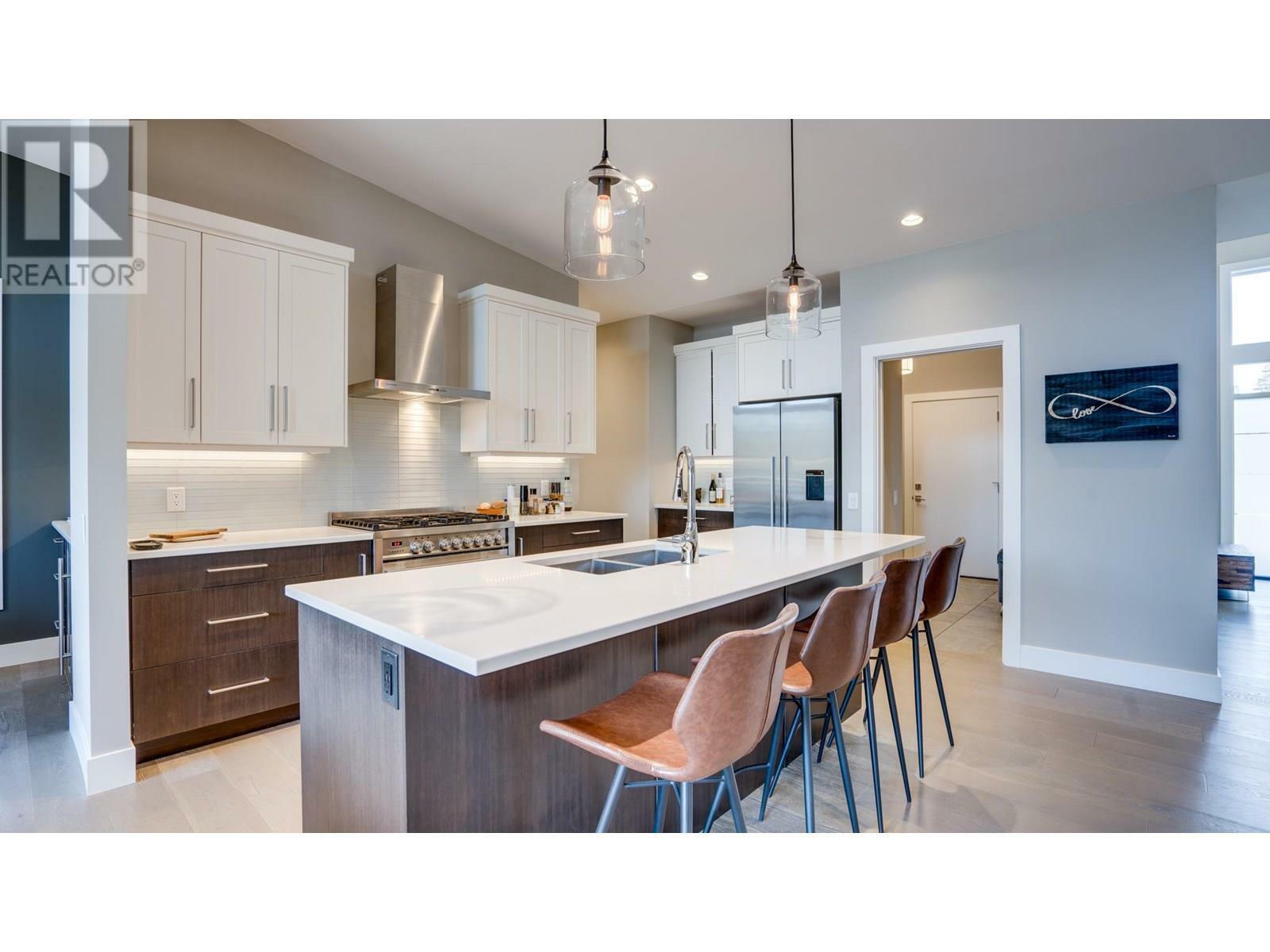 VERNON, British Columbia, V1H 2L7, CA, 3 Bedrooms Bedrooms, ,2 BathroomsBathrooms,Residential,For Sale,1838492