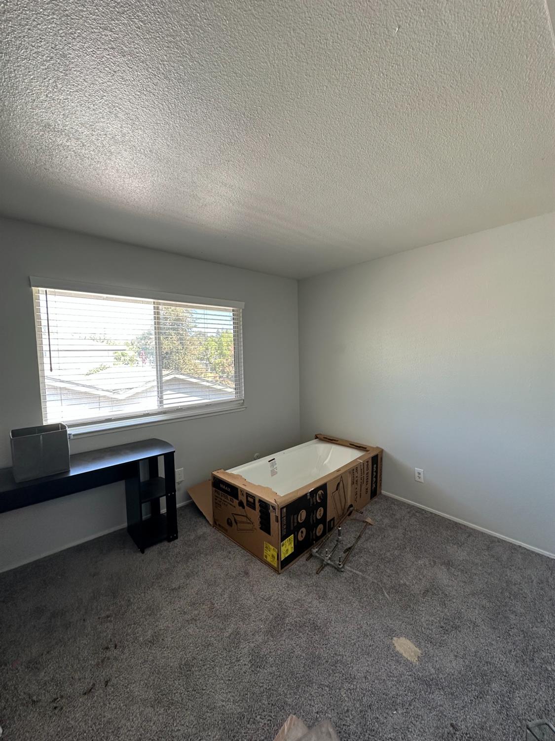 Sacramento, California, 95826, United States, 4 Bedrooms Bedrooms, ,3 BathroomsBathrooms,Residential,For Sale,1898799