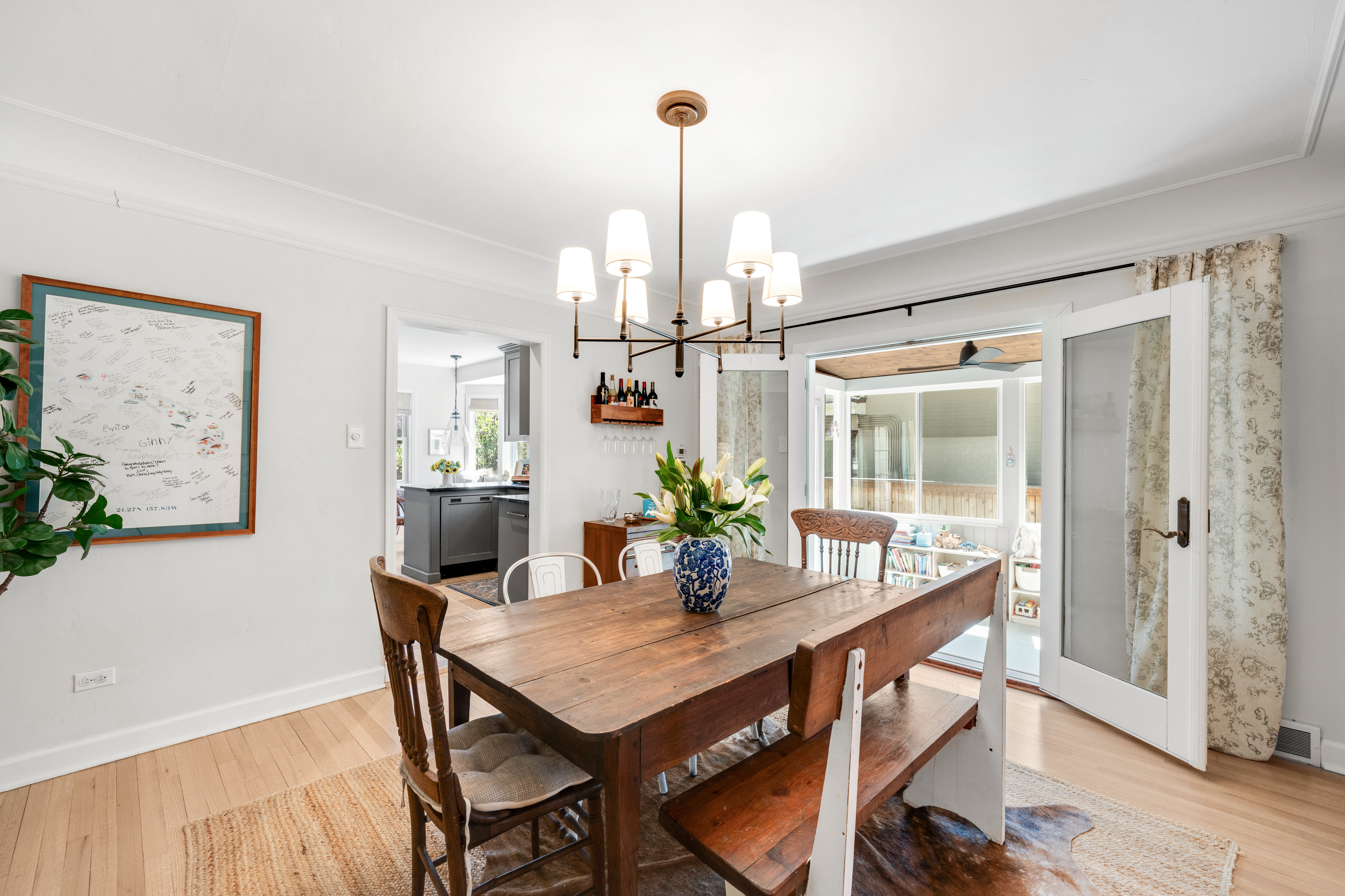  8,000 Square Foot Lot Along a Beautiful Tree Lined Parkway - 物件實景