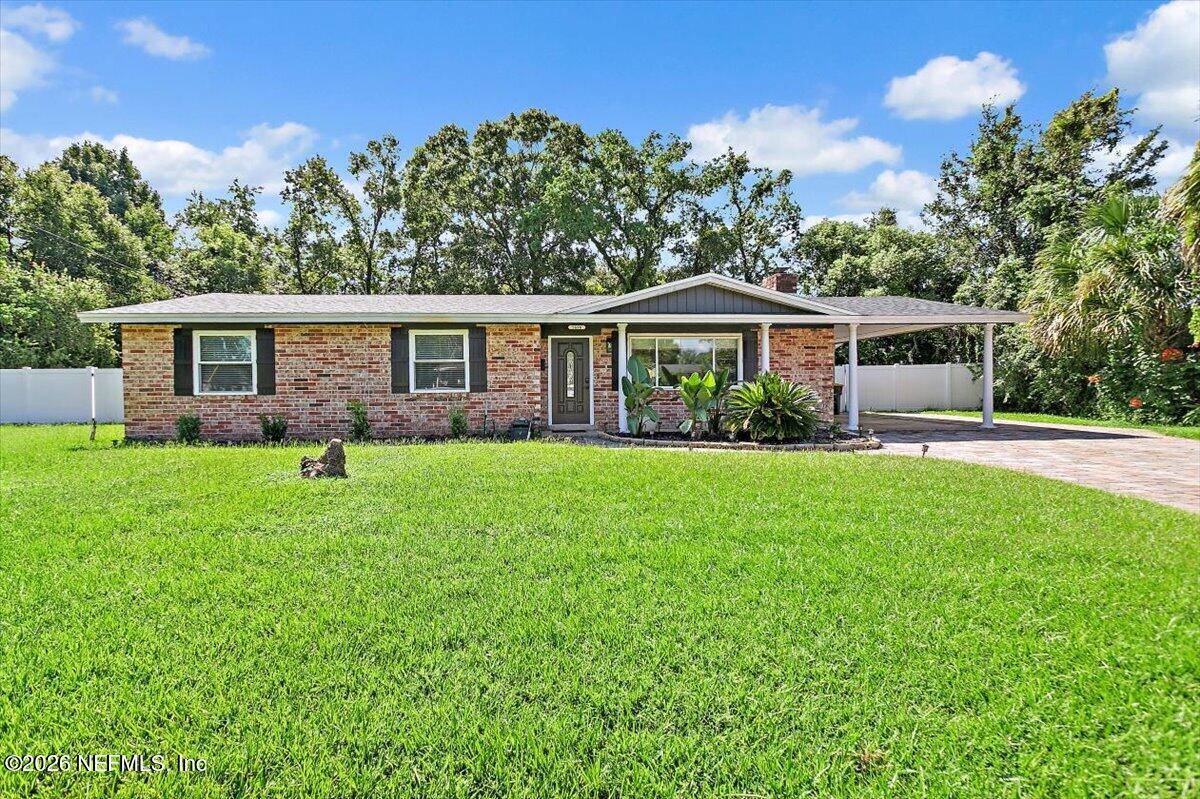 Weber Ln, Jacksonville, FL 32207