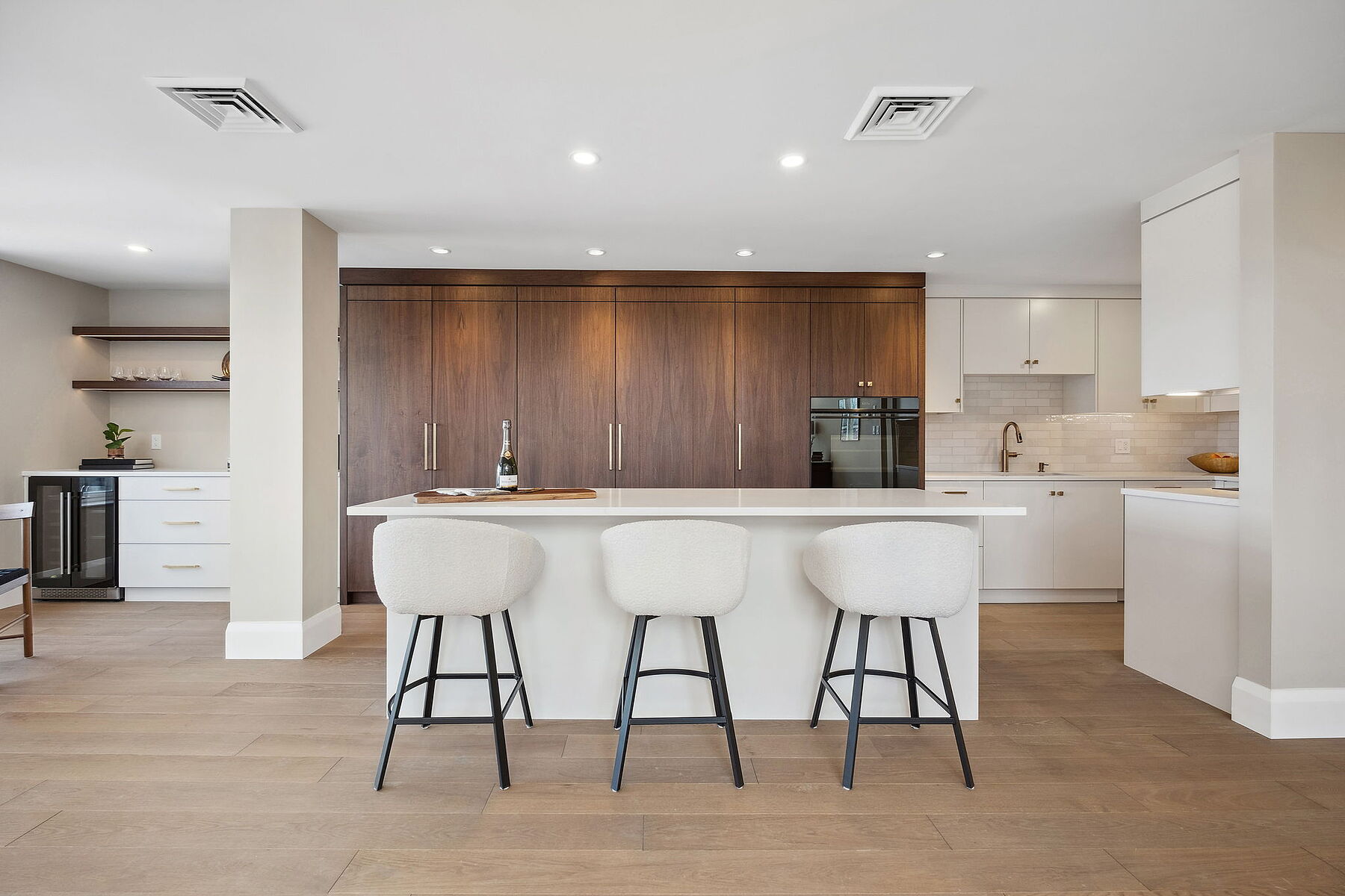  Modern Condo Living - 物件實景