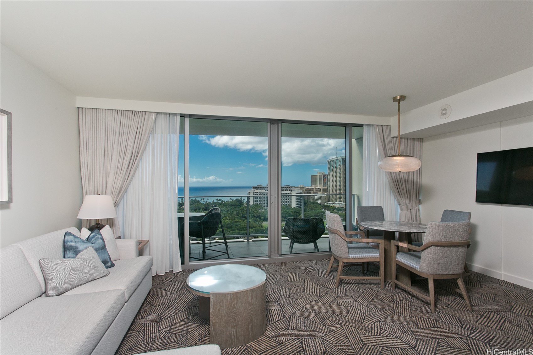 Honolulu, Hawaii, 96815, United States, 1 Bedroom Bedrooms, ,1 BathroomBathrooms,Residential,For Sale,1999887