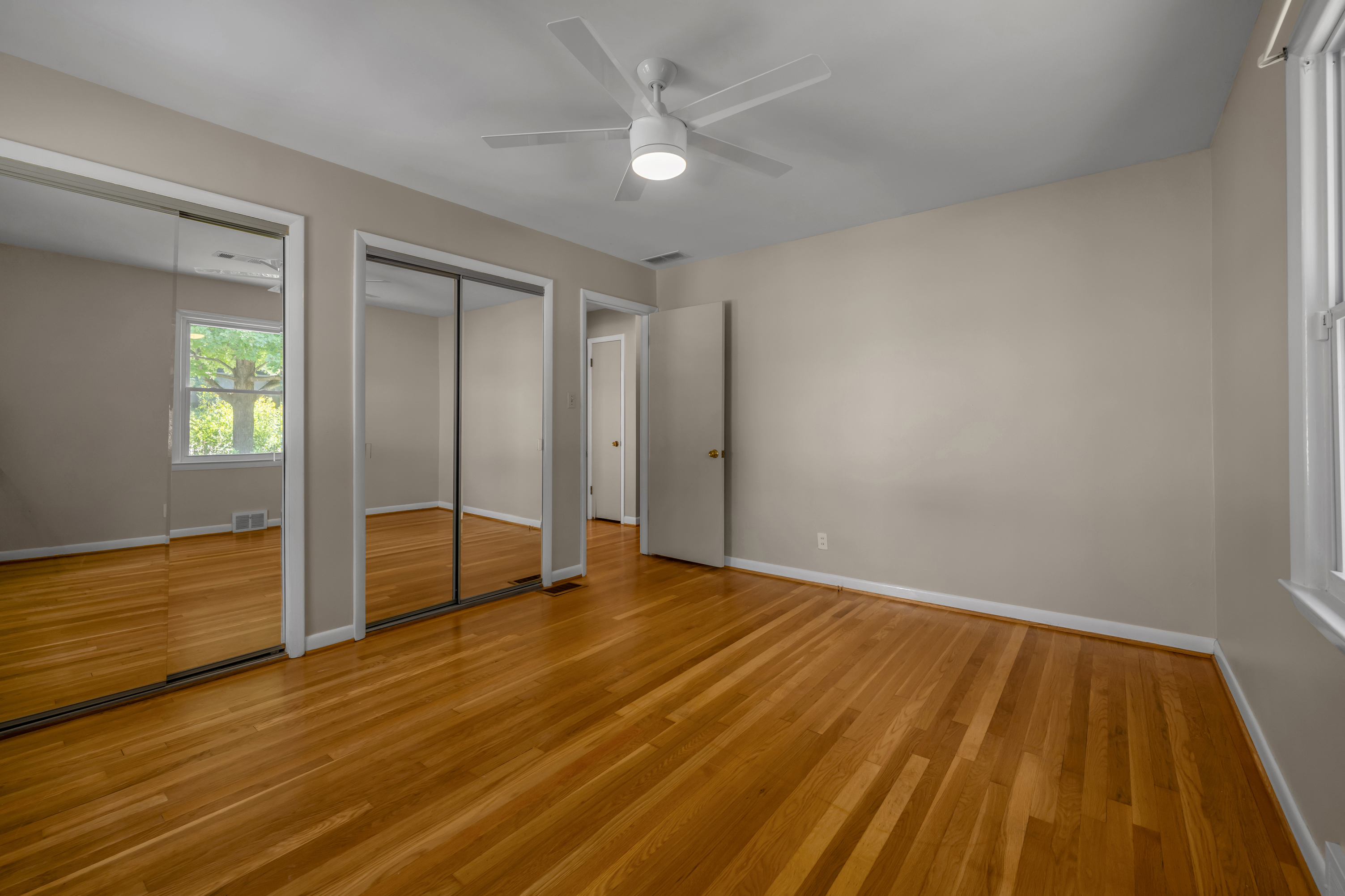  953 Holly Springs Drive - 物件實景