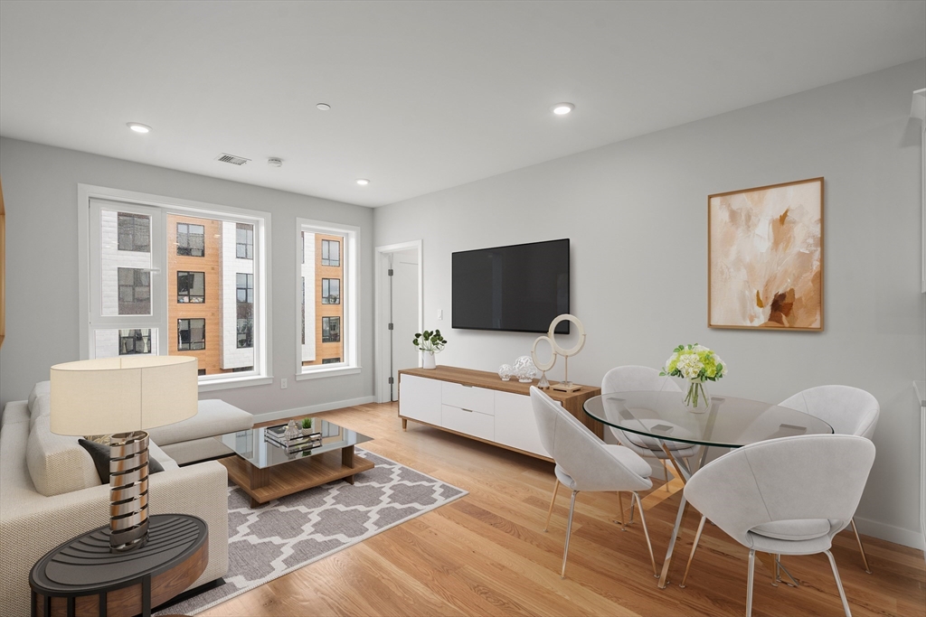 Boston, Massachusetts, 02127, United States, 2 Bedrooms Bedrooms, ,2 BathroomsBathrooms,Residential,For Sale,1901833