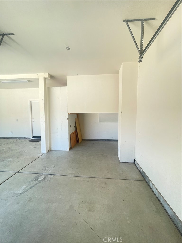 Hesperia, California, 92344, United States, 4 Bedrooms Bedrooms, ,3 BathroomsBathrooms,Residential,For Sale,2036953