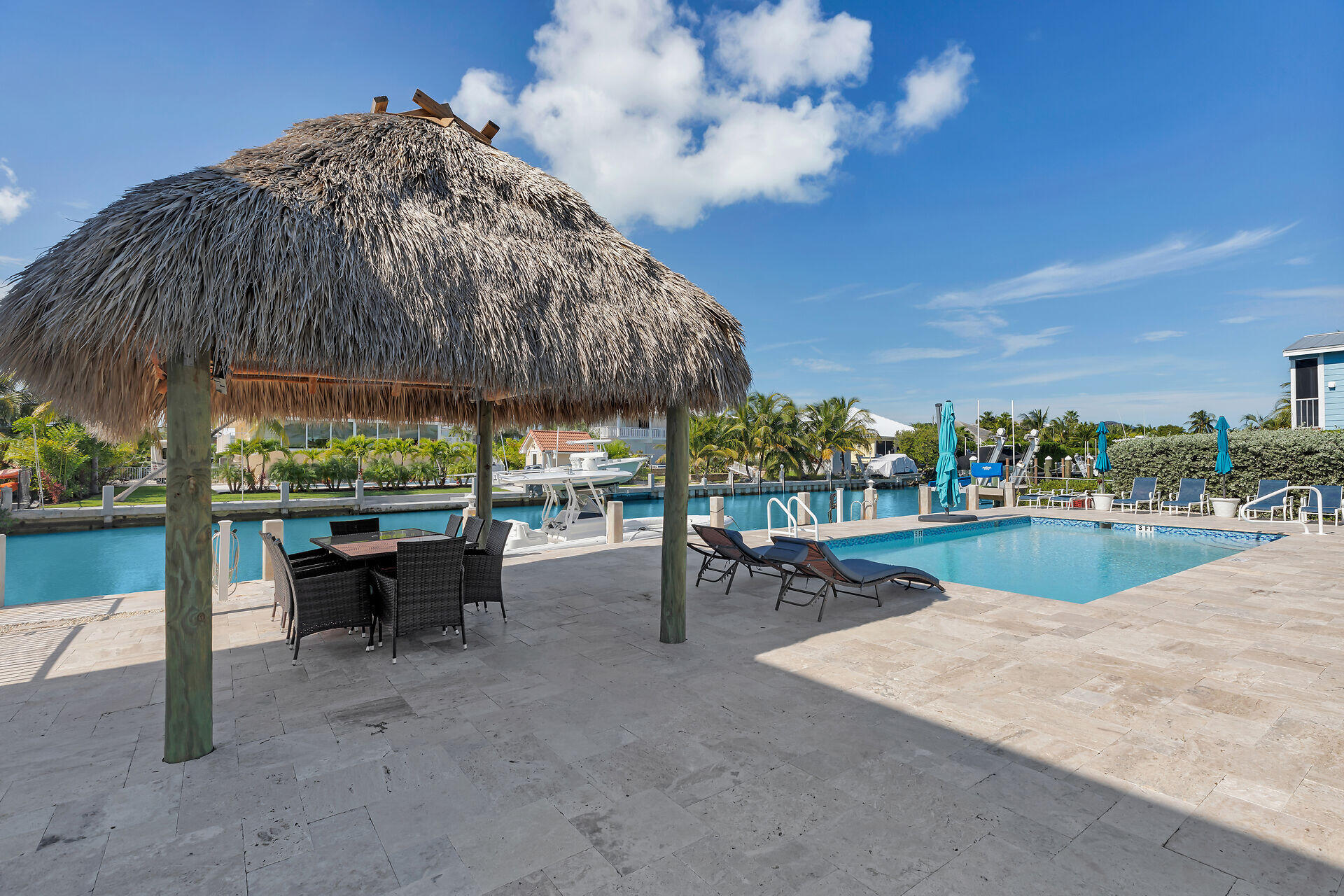 MARATHON, Florida, 33050, United States, 2 Bedrooms Bedrooms, ,2 BathroomsBathrooms,Residential,For Sale,1991254