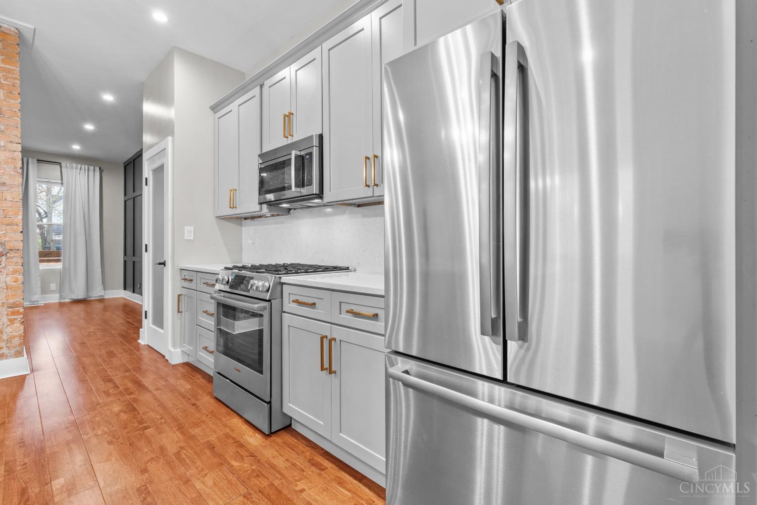 Cincinnati, Ohio, 45206, United States, 3 Bedrooms Bedrooms, ,3 BathroomsBathrooms,Residential,For Sale,1997229