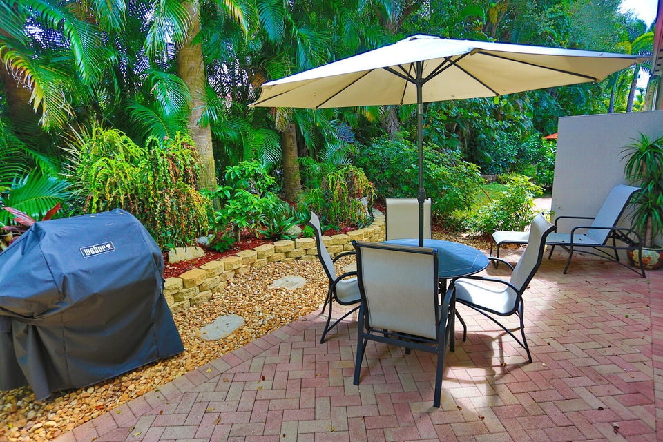 Delray Beach, Florida, 33484, United States, 4 Bedrooms Bedrooms, ,3 BathroomsBathrooms,Residential,For Sale,1943526