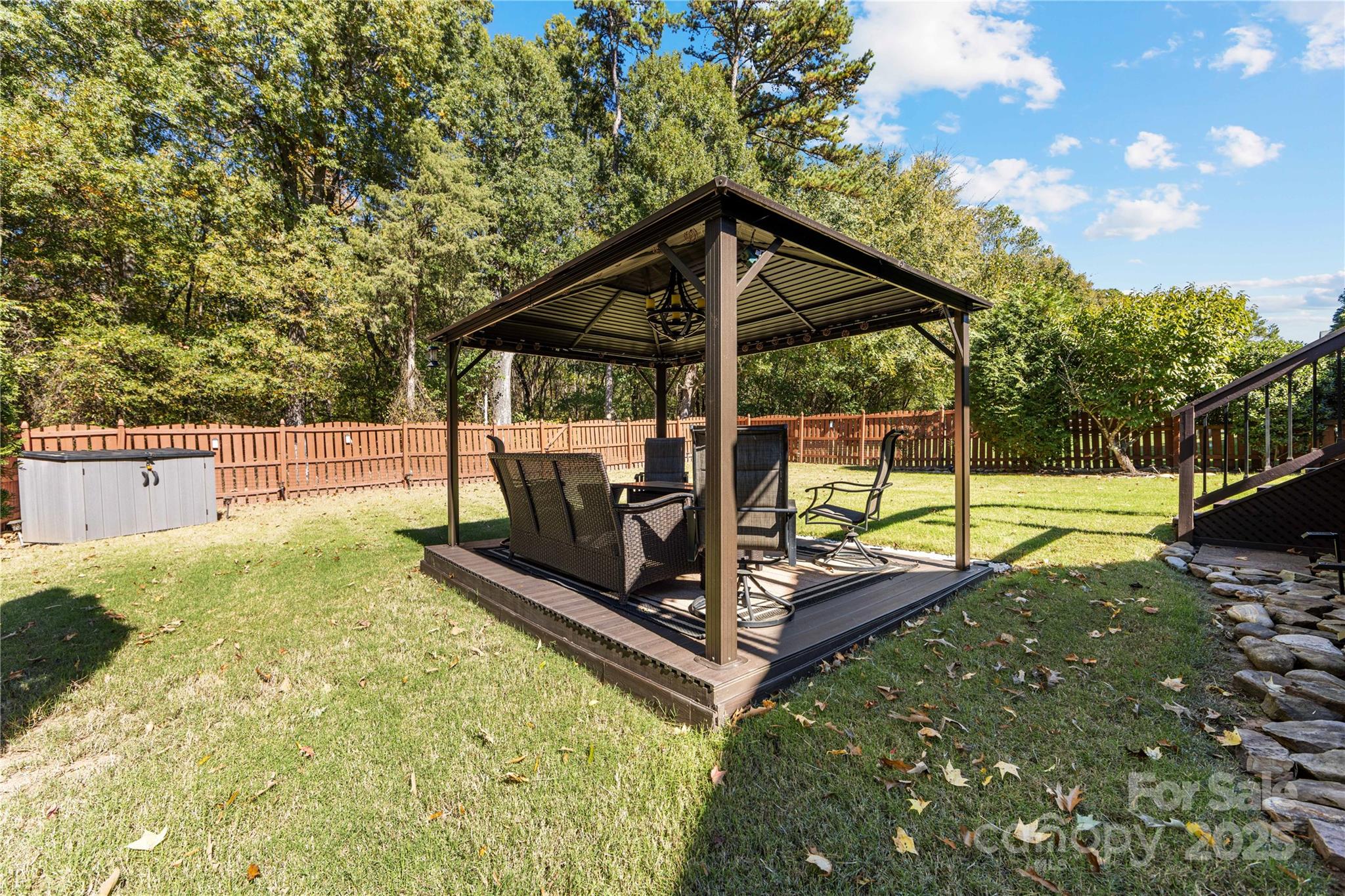 Huntersville, North Carolina, 28078, United States, 4 Bedrooms Bedrooms, ,3 BathroomsBathrooms,Residential,For Sale,1969011