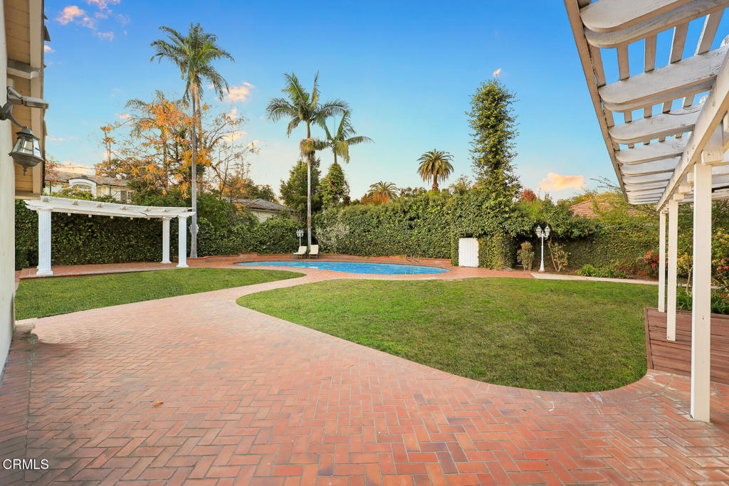 San Marino, California, 91108, United States, 5 Bedrooms Bedrooms, ,3 BathroomsBathrooms,Residential,For Sale,2002959