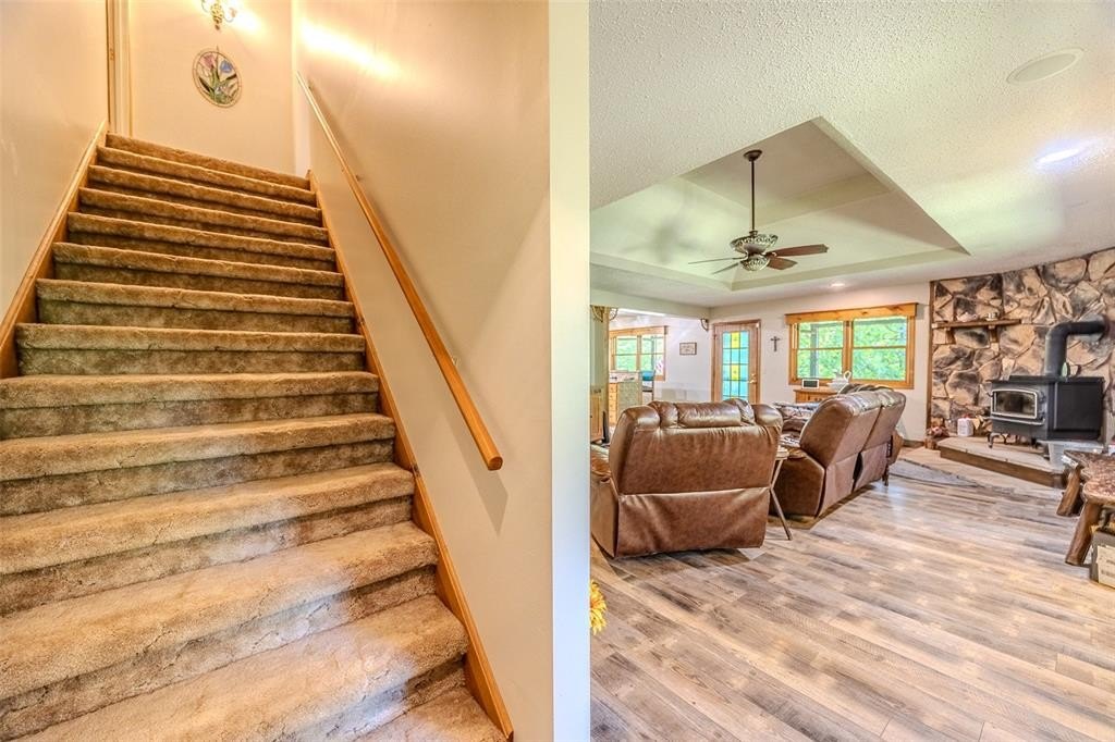 Urbana, Missouri, 65767, United States, 5 Bedrooms Bedrooms, ,4 BathroomsBathrooms,Residential,For Sale,1851017